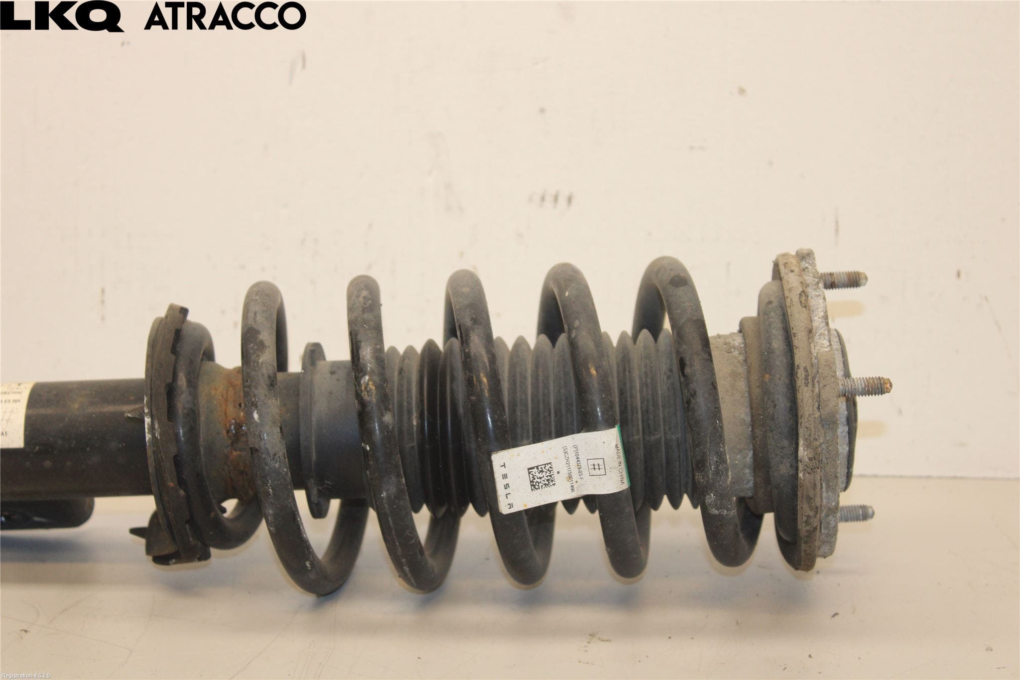 Tesla MODEL 3 17- Fjærbein Foran Høyre