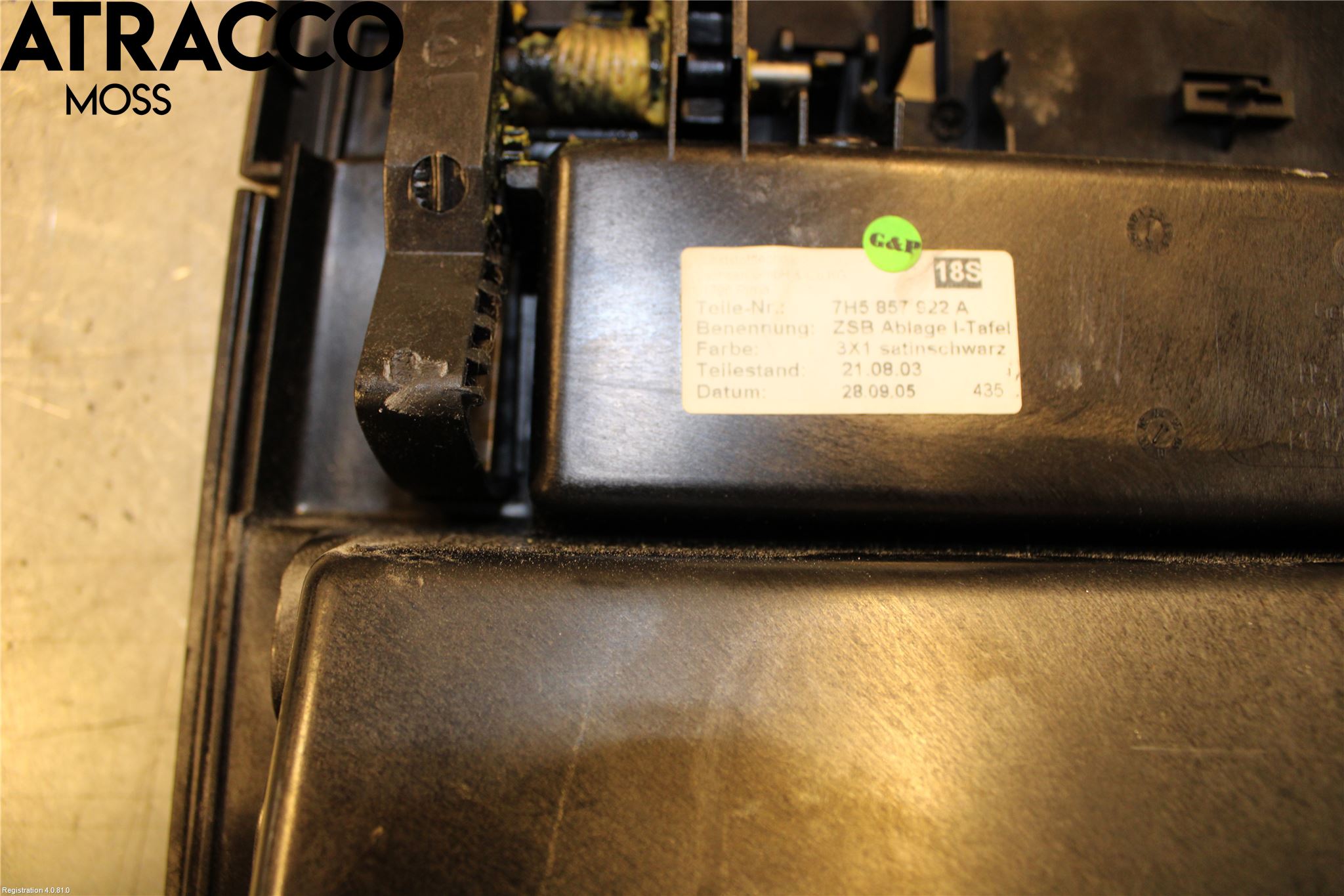 Volkswagen VW TRANSP/CARAVELLE (T5) 04-15 Innr Hanskerom