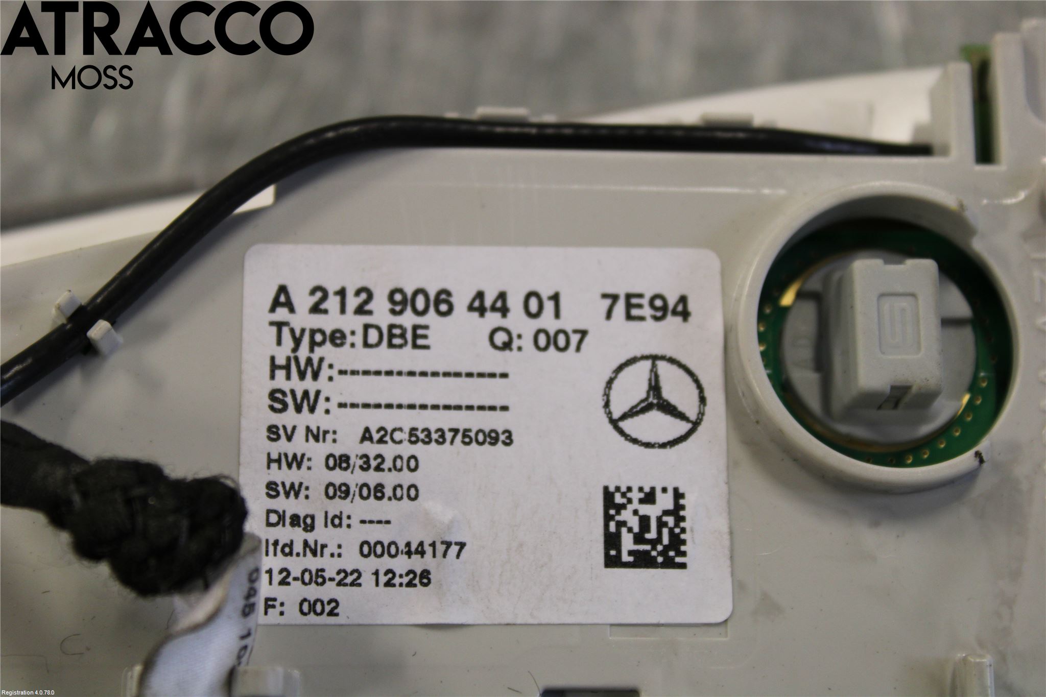 Mercedes-Benz MB E-KLASS (W212) 09-16 Innr Taklys