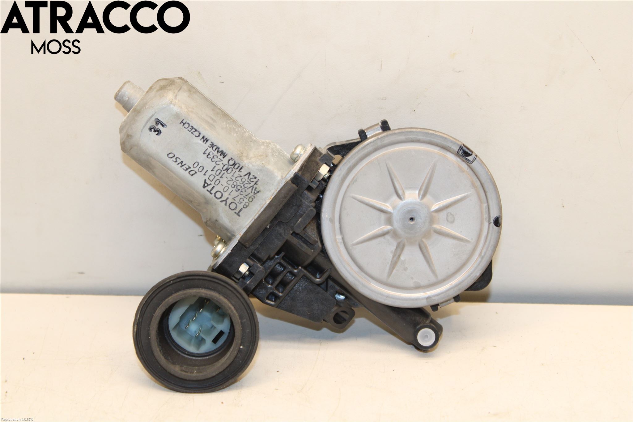 Toyota YARIS XP130 12-14 Vindusheismotor