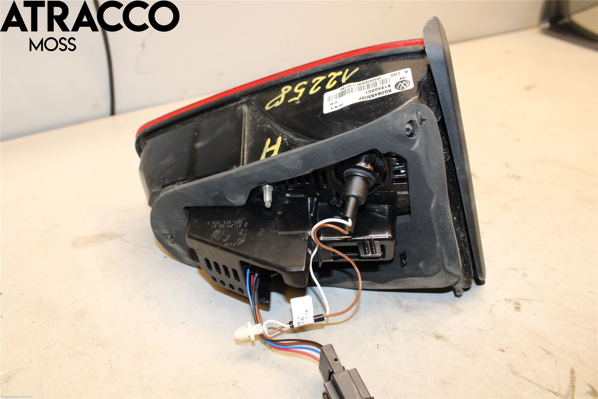 Volkswagen VW GOLF / E-GOLF VII 13-20 Baklykt Høyre  På Luke(Indre)