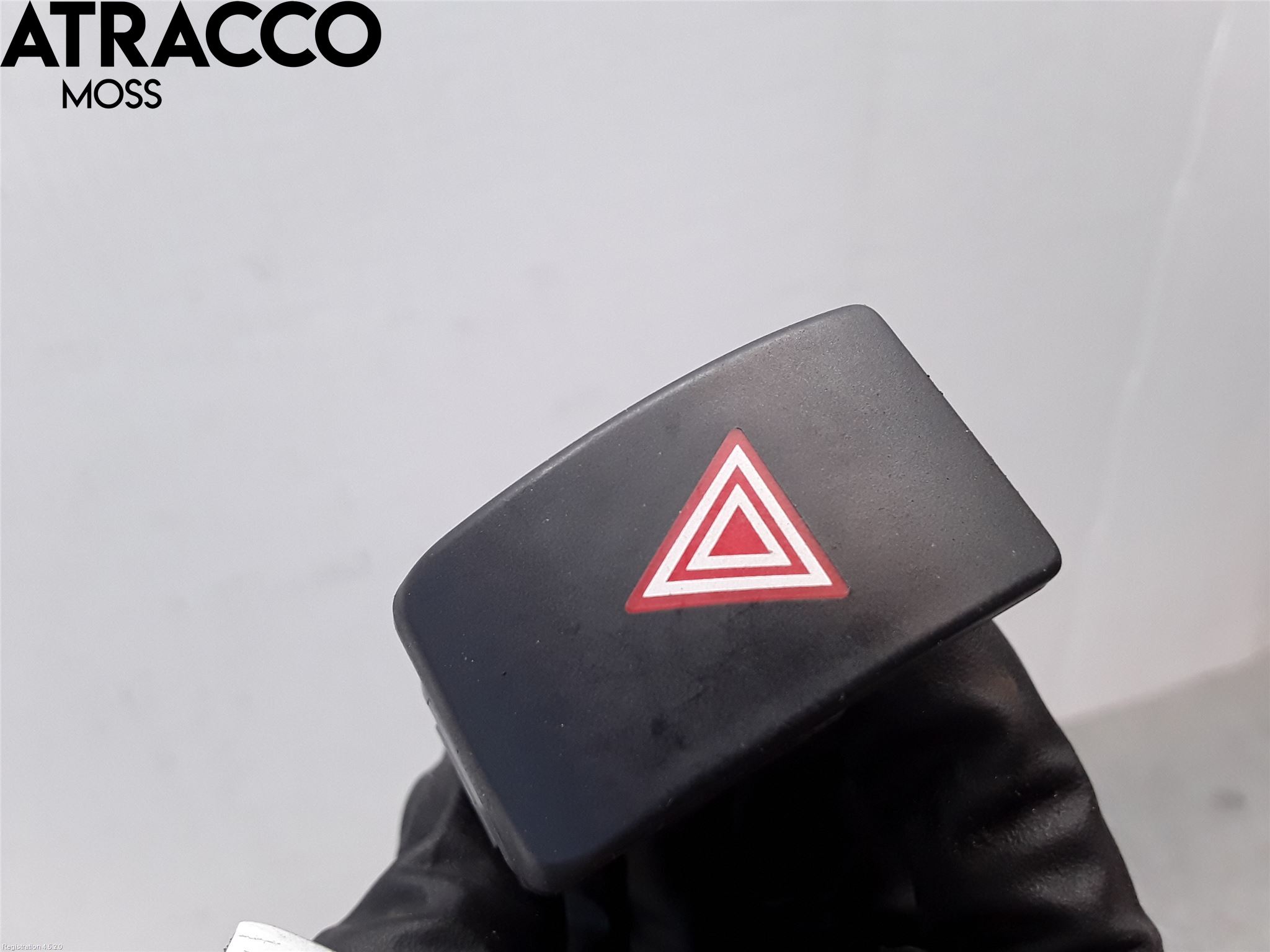 Toyota C-HR 16-23 Bryter Varsel (Nødblink)