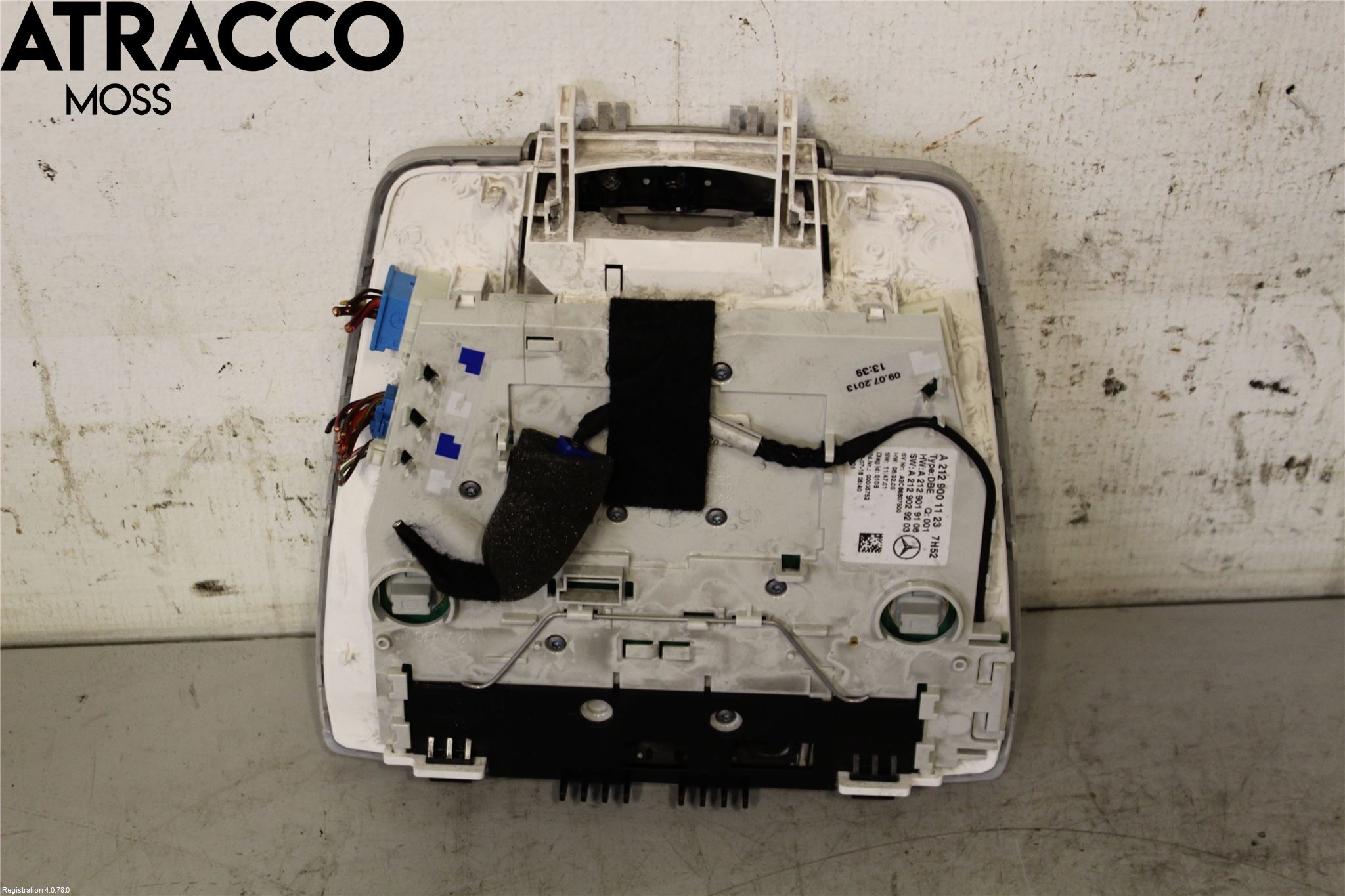 Mercedes-Benz MB E-KLASS (W212) 09-16 Innr Taklys