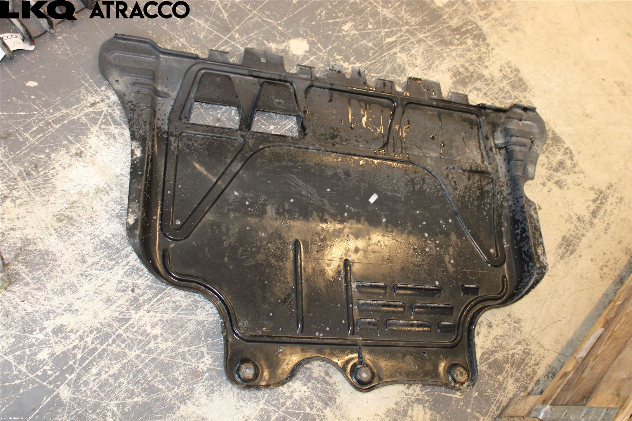 Volkswagen VW GOLF / E-GOLF VII 13-20 Motor Deksel Over Motor