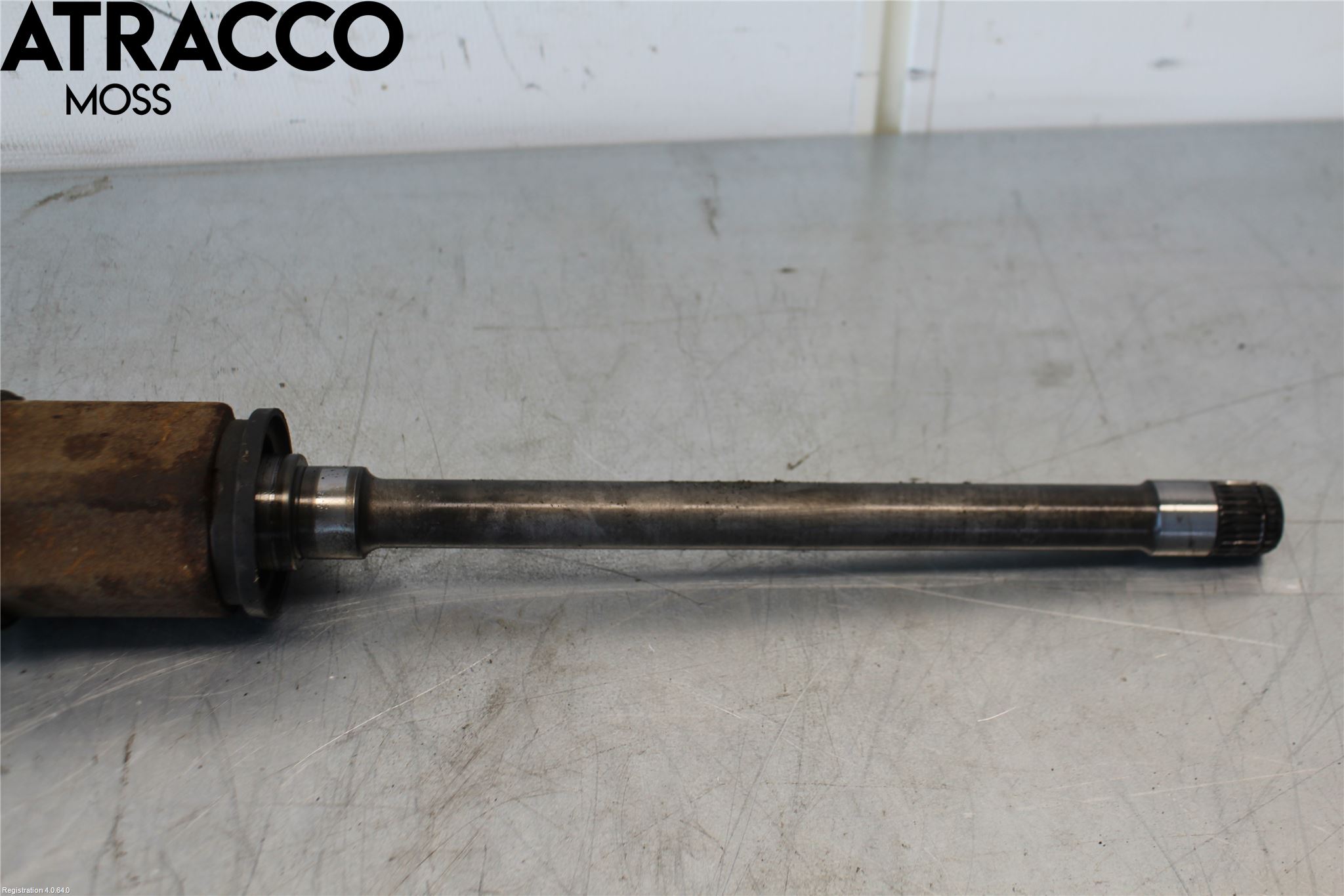 BMW X1 E84 10-15 Drivaksel Foran Kompl Høyre