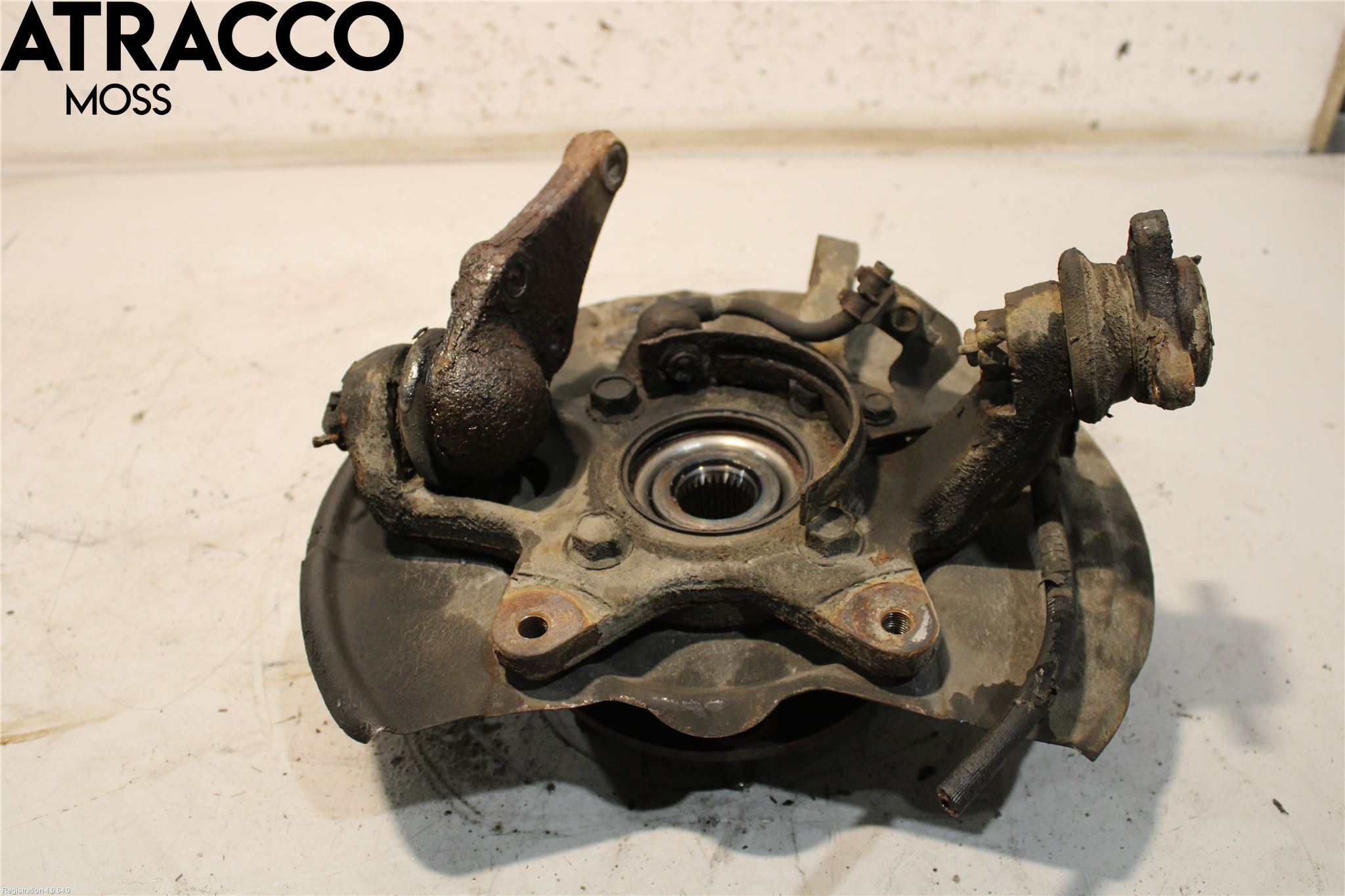 Mitsubishi PAJERO 06-15 Spindel Hf