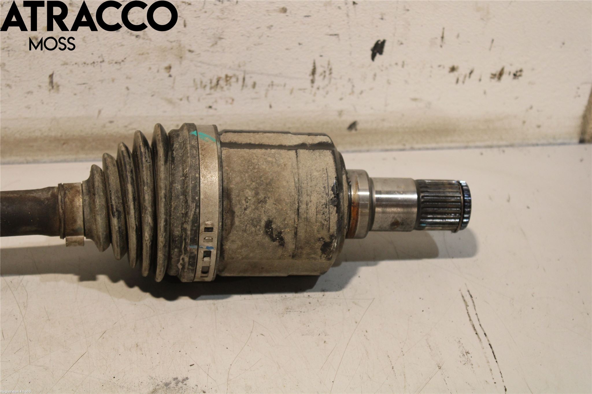 Kia SPORTAGE (QL) 16-21 Drivaksel Foran Kompl Venstre