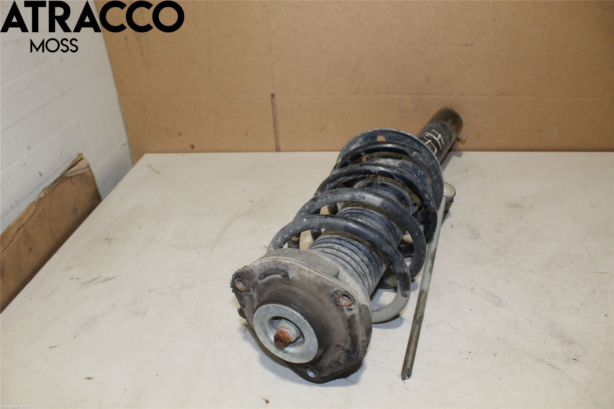 Volkswagen VW CADDY 16-20 Fjærbein Foran Høyre