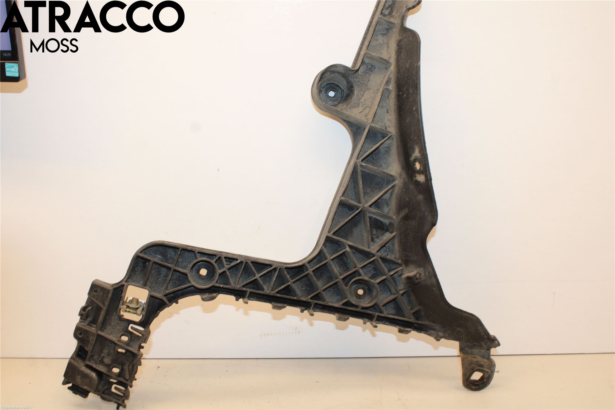 Audi A3/S3 05-13 Støtfangerfeste Bak Venstre