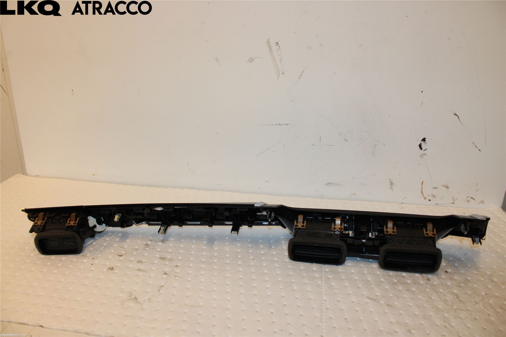 BMW 2 F45 Active Tourer 14-21 Dashbord Kanal - Dyse