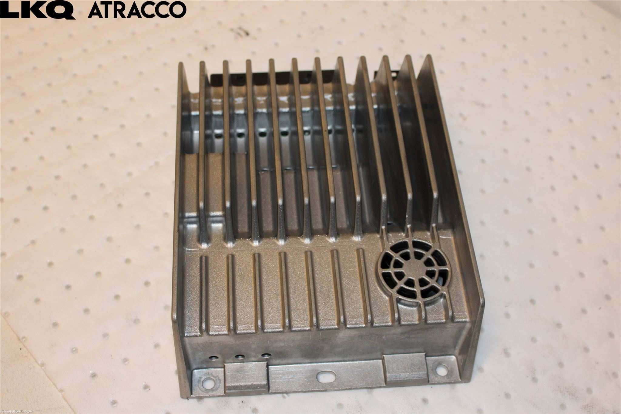 Mercedes-Benz MB E-KLASS (W212) 09-16 Stereo Forsterker