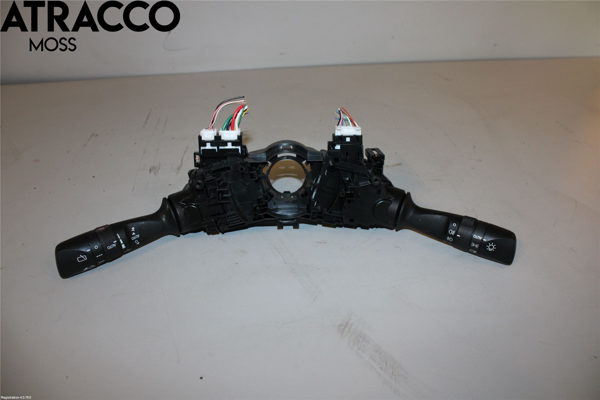 Toyota C-HR 16-23 Bryter Ratt Kombi H Og V