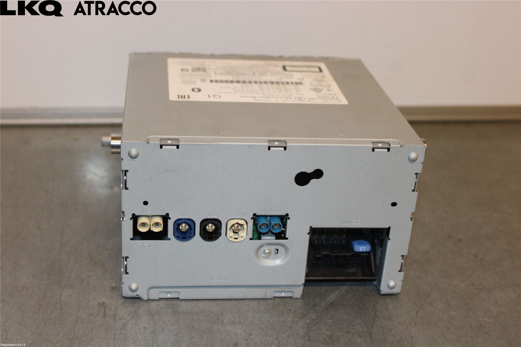 Mercedes-Benz MB C-KLASS (W205) 14-21 Stereo Radio Med Cd