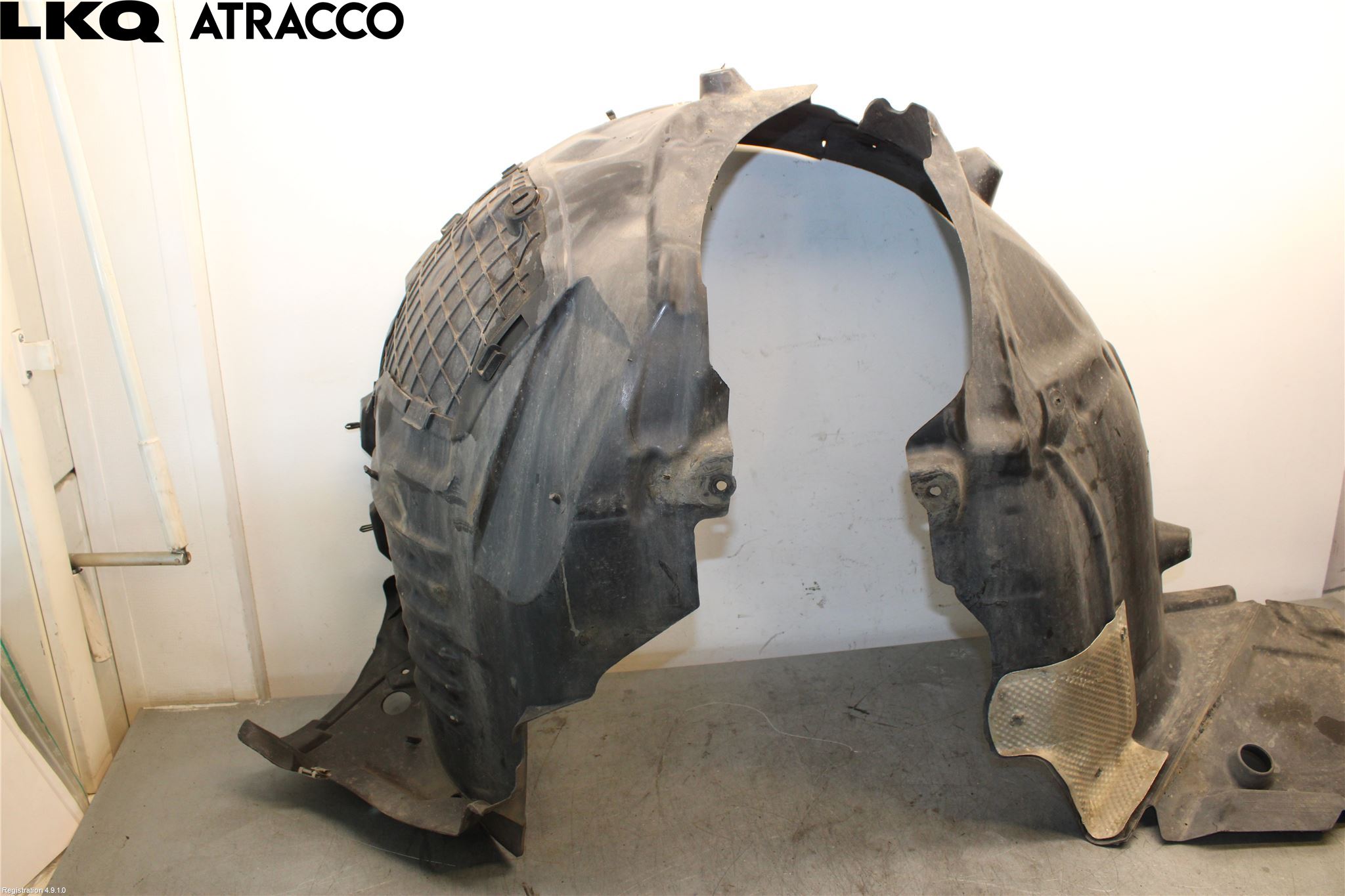 Mercedes-Benz MB C-KLASS (W205) 14-21 Skjerm Indre