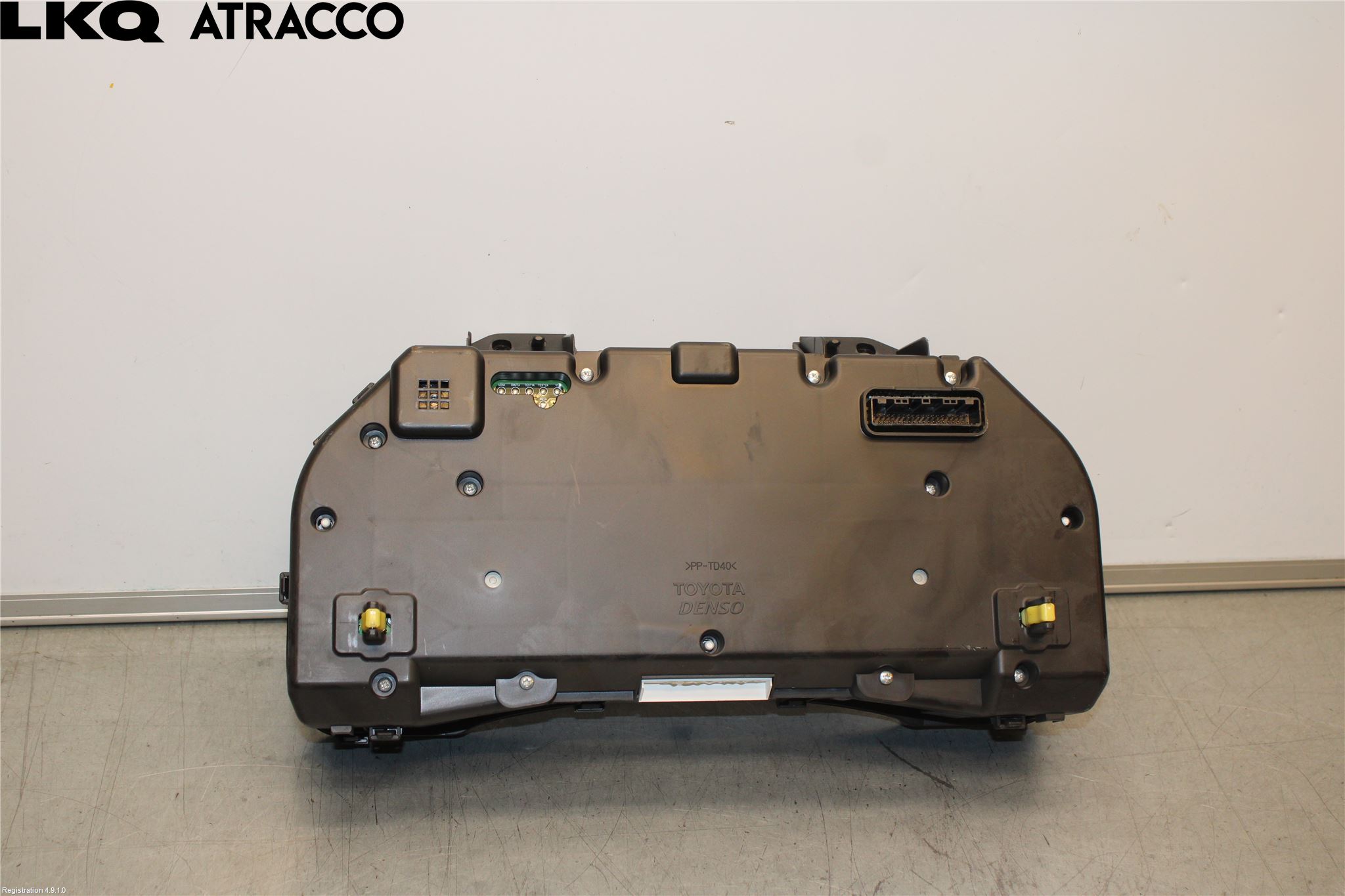 Toyota AVENSIS 09-15 Instr Kombinert