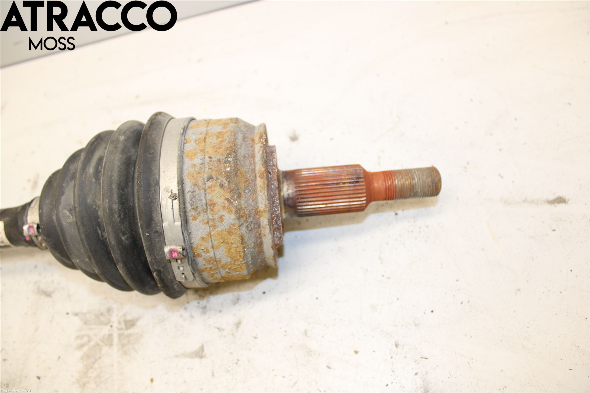 Volkswagen VW TRANSP/CARAVELLE (T6) 16-22 Drivaksel Foran Kompl Høyre