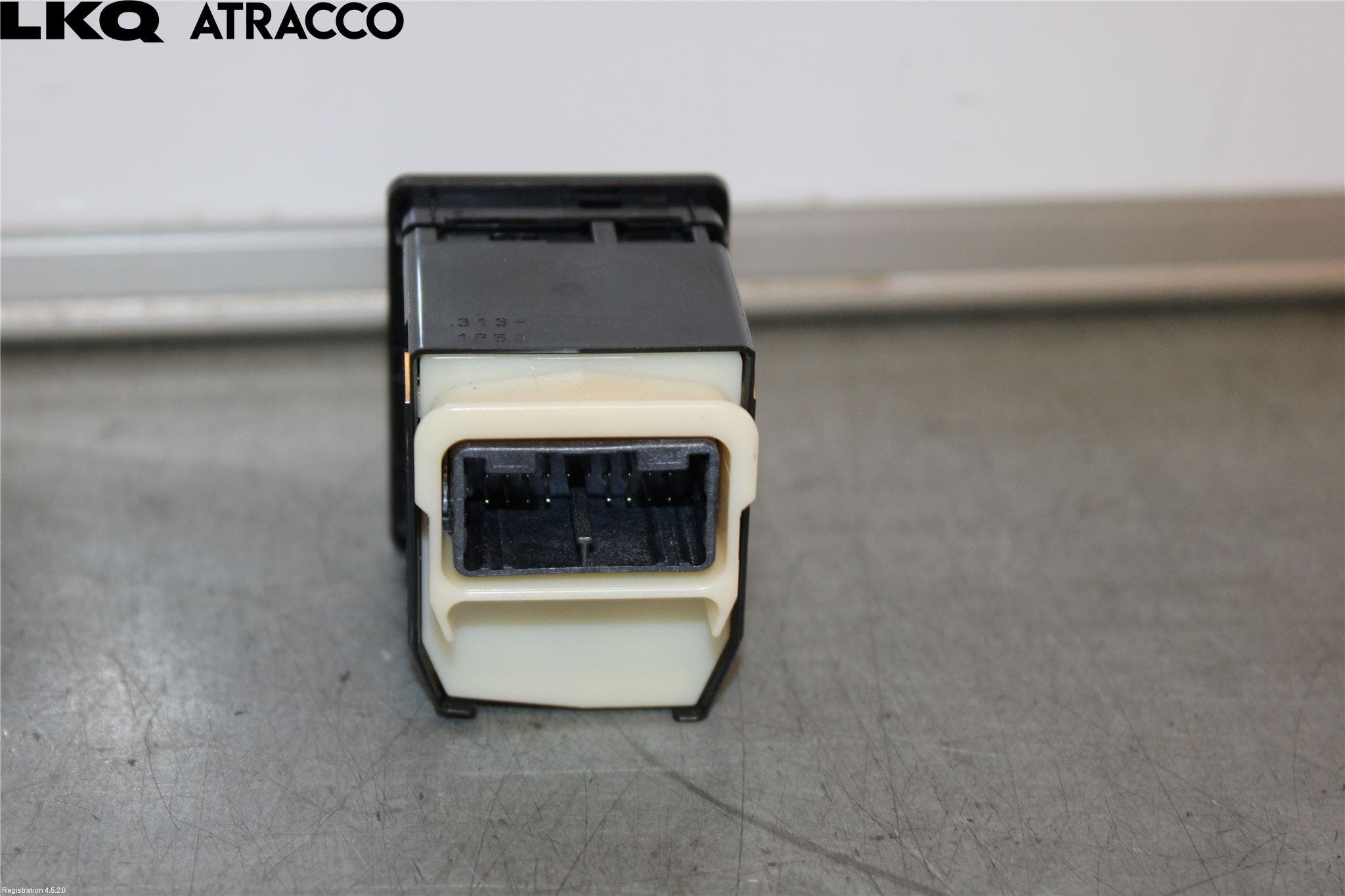 Toyota AURIS 13-19 Bryter Speil