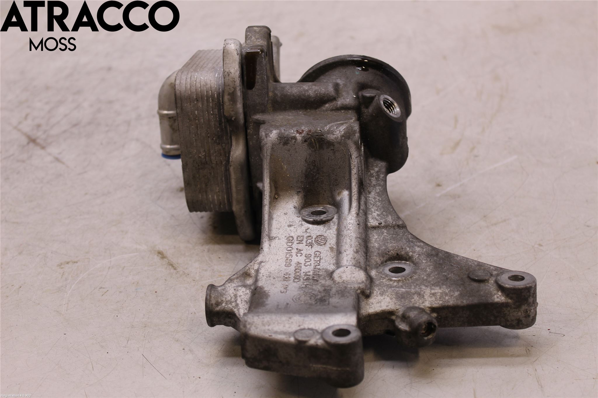 Volkswagen VW GOLF VI 09-13 Radiator Oljekjøler Motor