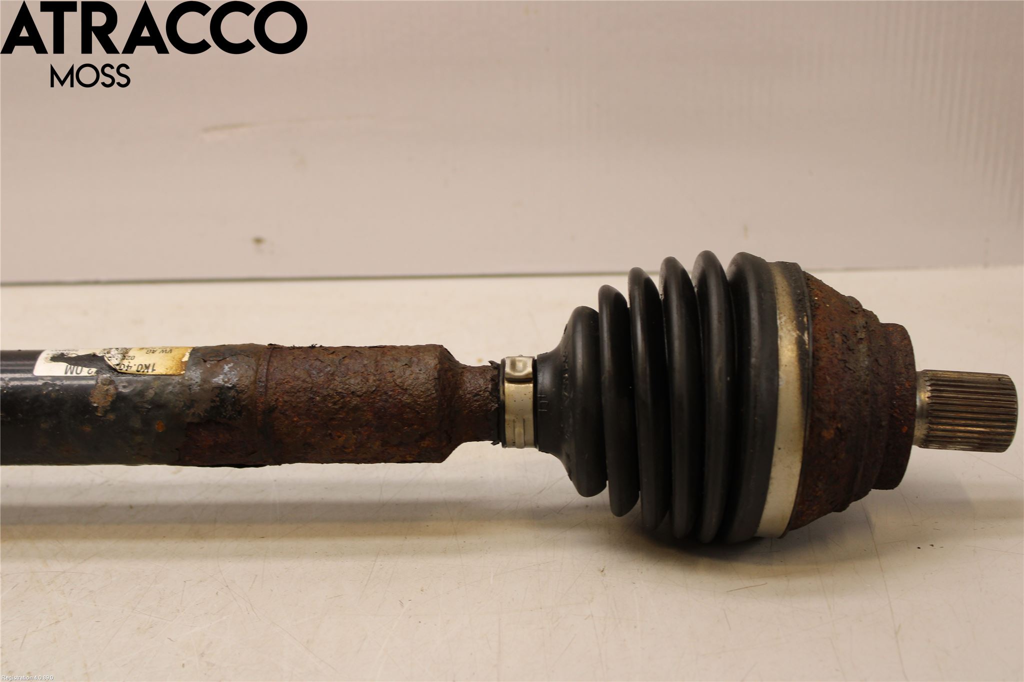 Volkswagen VW CADDY 11-15 Drivaksel Foran Kompl Høyre