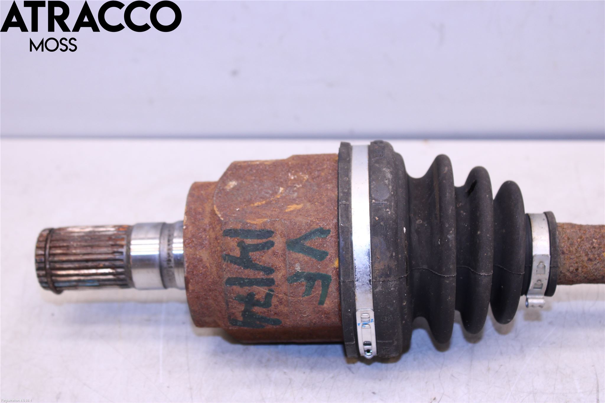 Kia SOUL 09- Drivaksel Foran Kompl Venstre