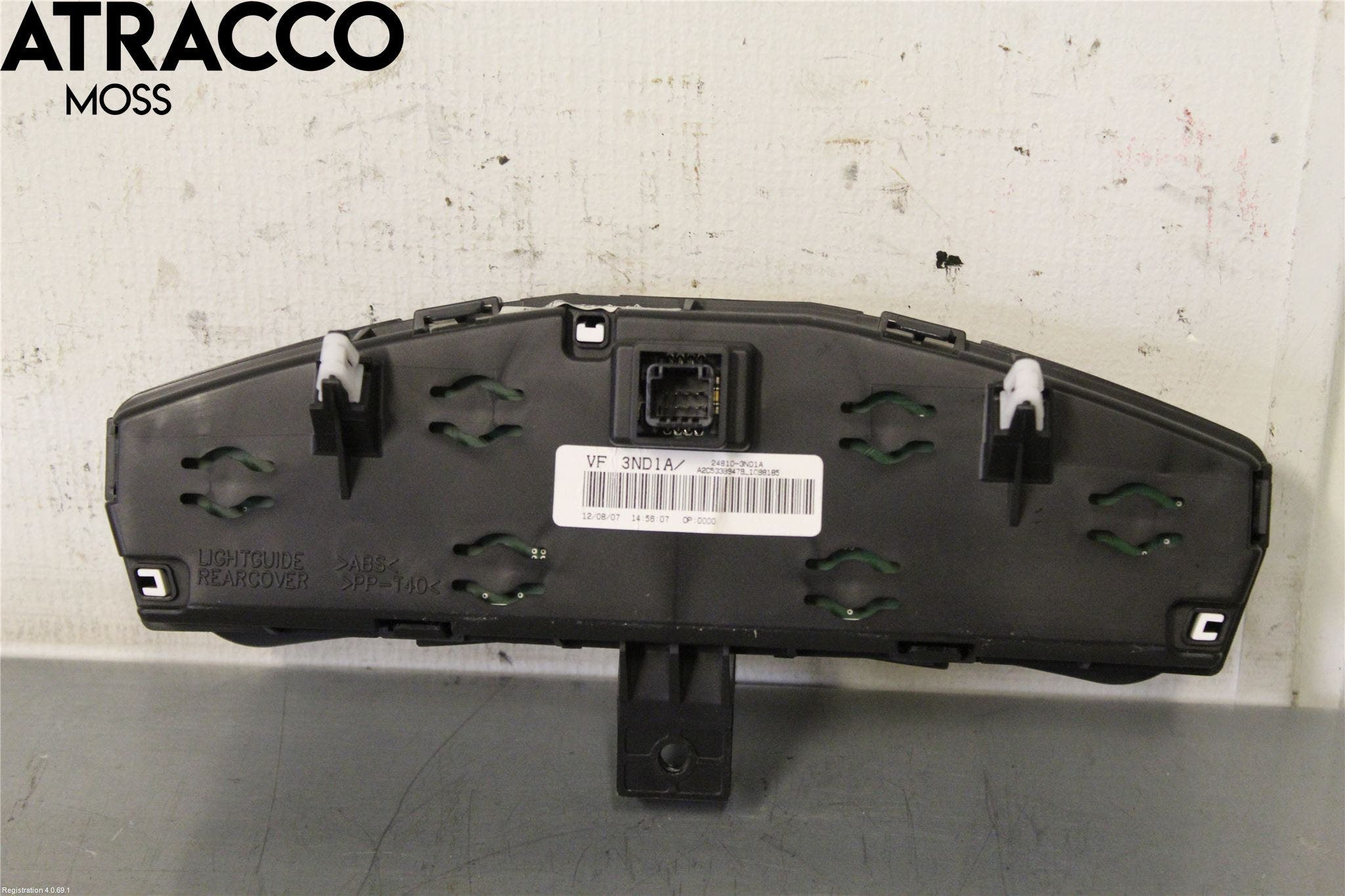 Nissan LEAF 11-17 Instr Kombinert