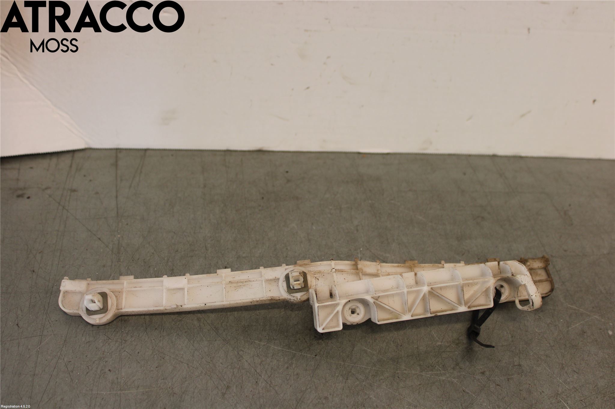 Mitsubishi OUTLANDER 07-12 Støtfanger Bak Feste