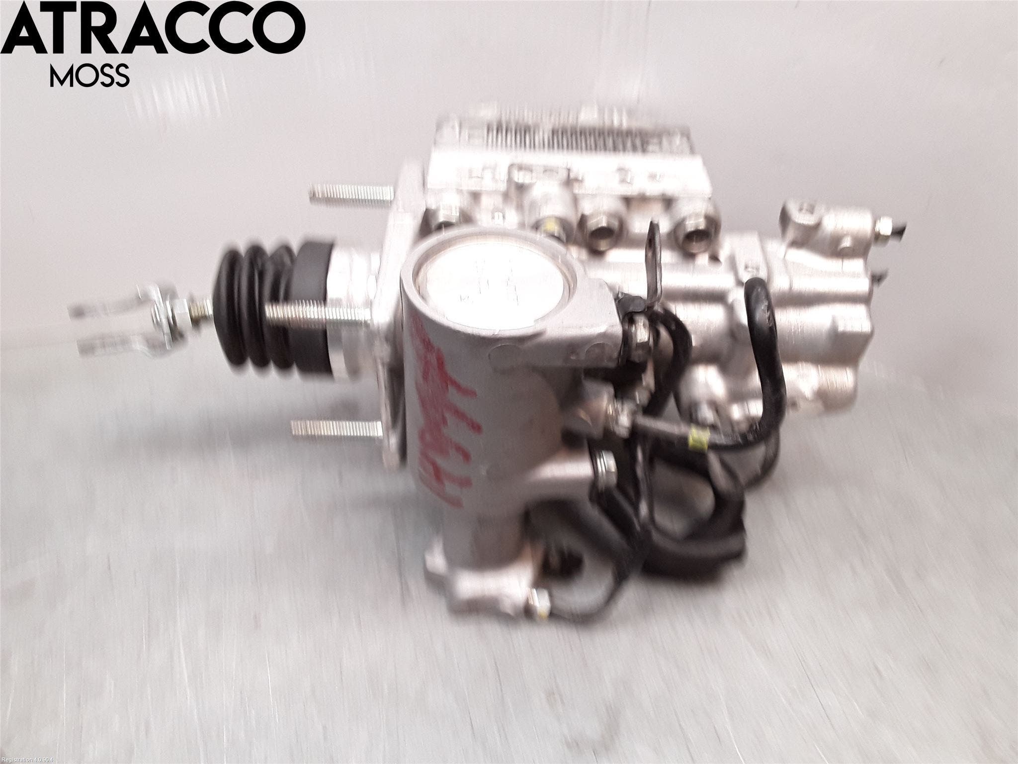 Toyota YARIS XP130 12-14 Servo Pumpe