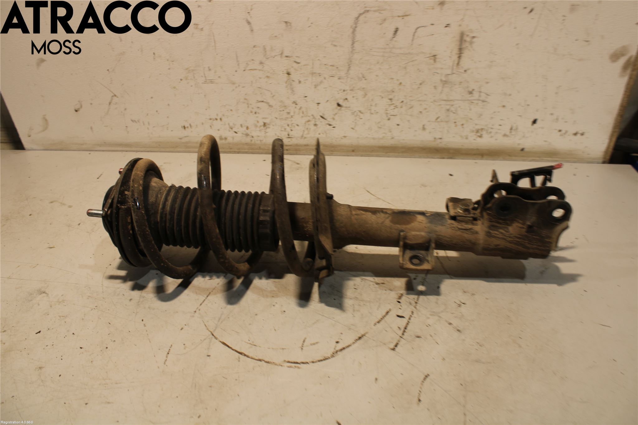 Mitsubishi ECLIPS CROSS Fjærbein Foran Høyre