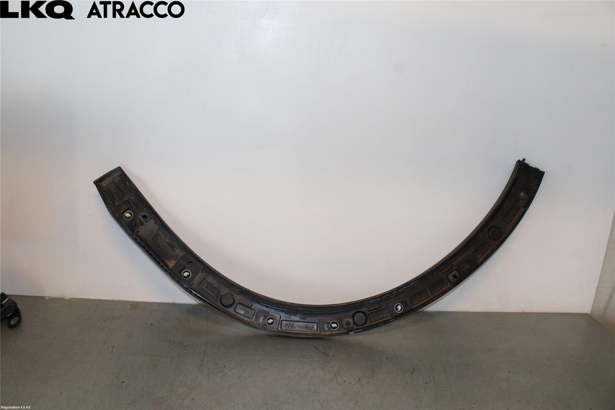 Volvo XC40/RECHARGE 18- Hjulbuelist