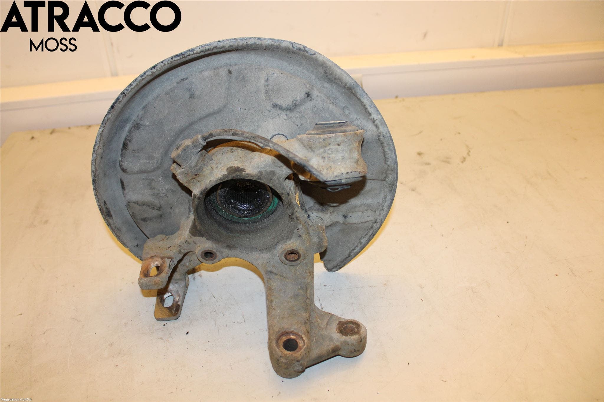 Audi A4/S4 05-07 Spindel Vb