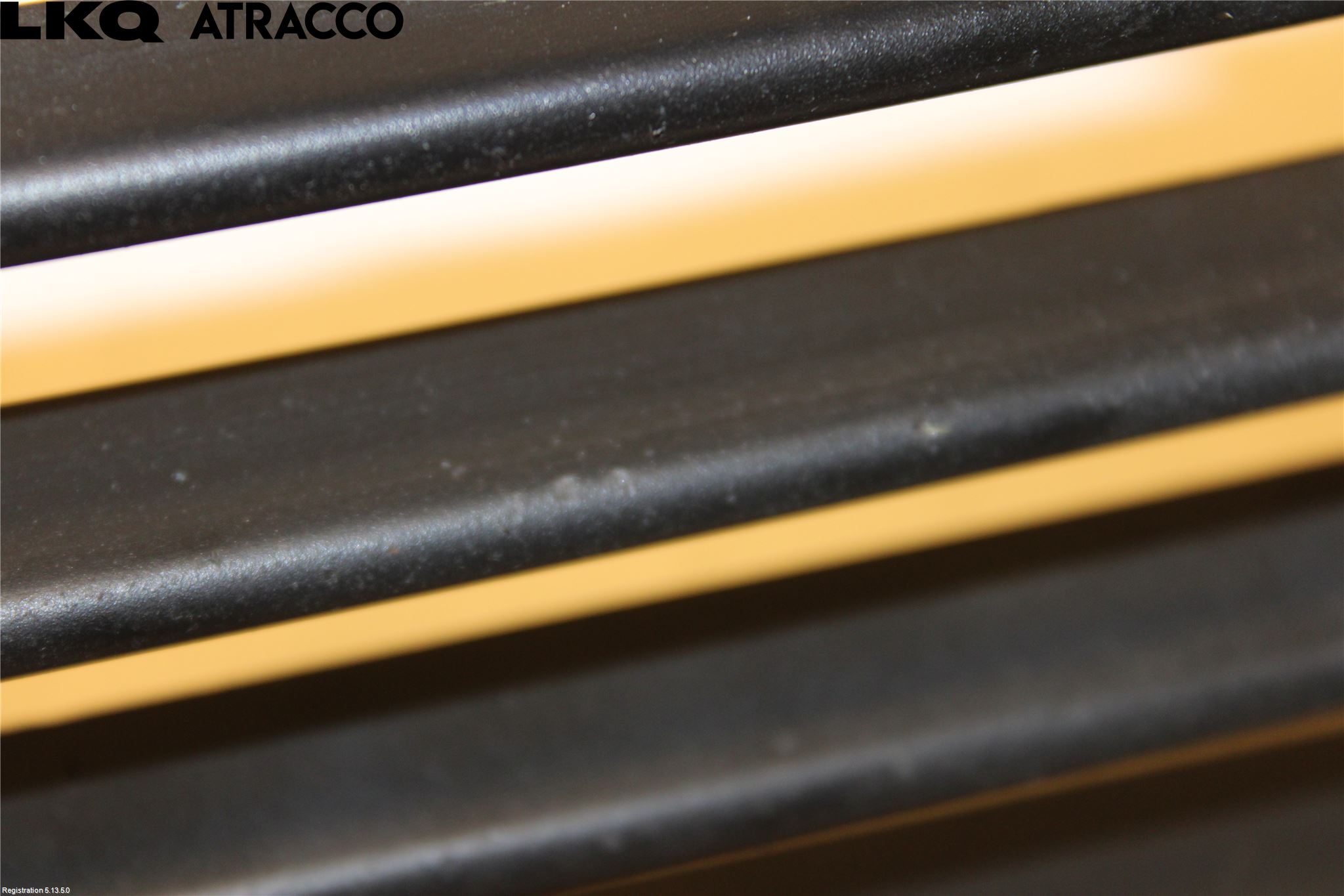 Volvo V40 12-19 Grill-Gitter