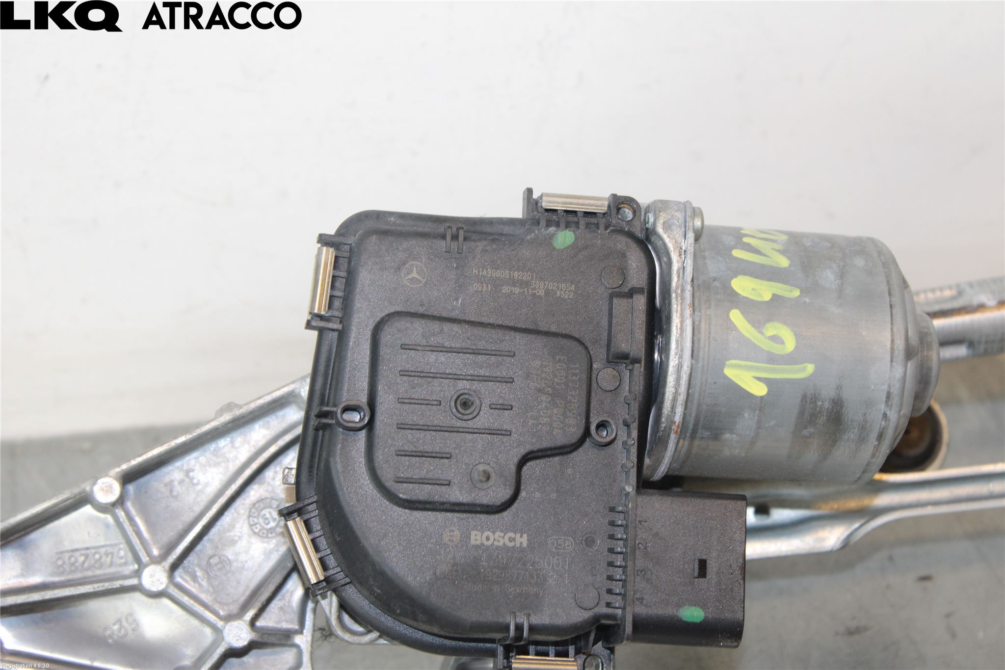 Mercedes-Benz MB E-KLASS (W213) 16-23 Viskermotor Frontrute