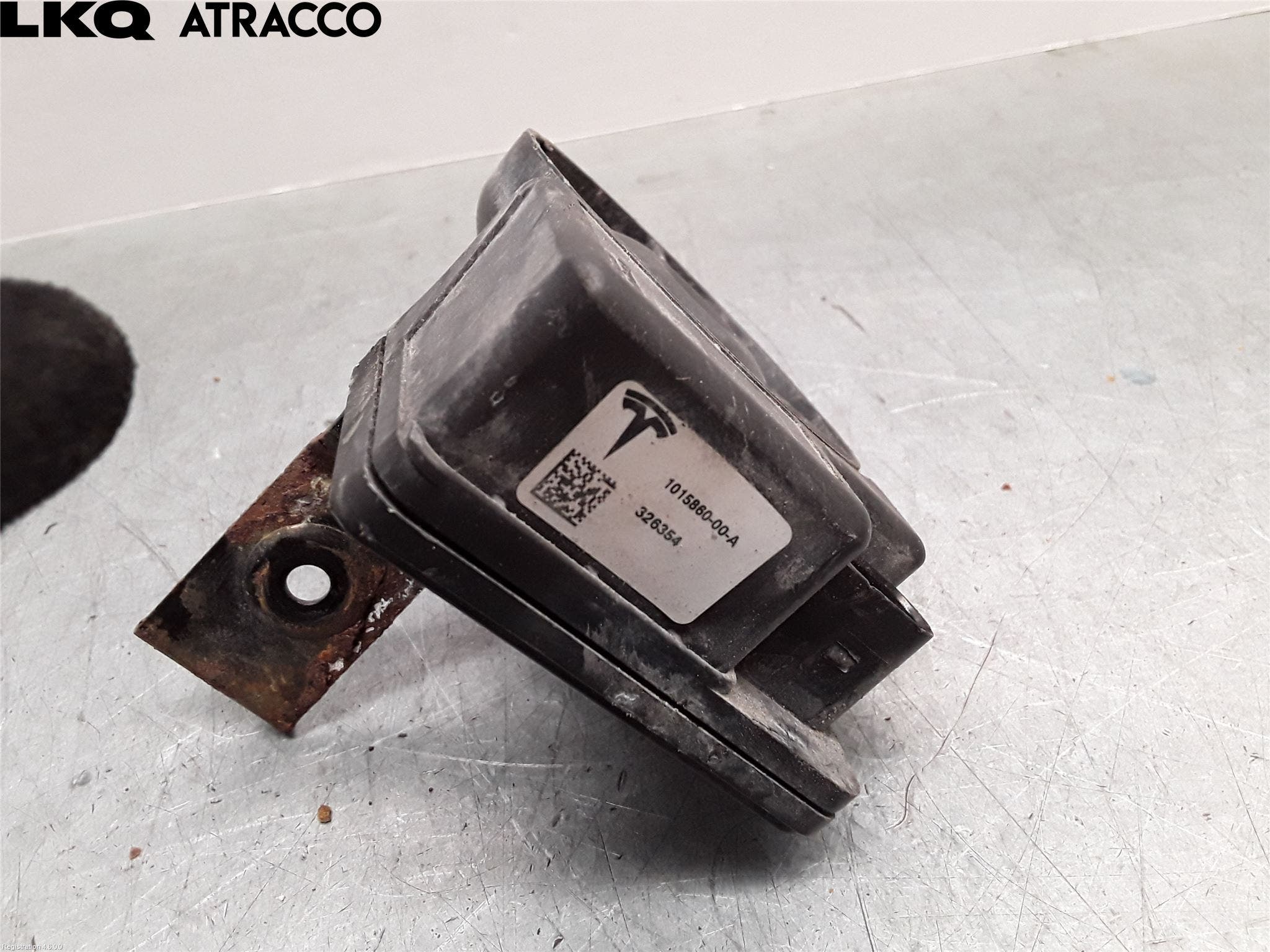 Tesla MODEL S 13- Signalhorn