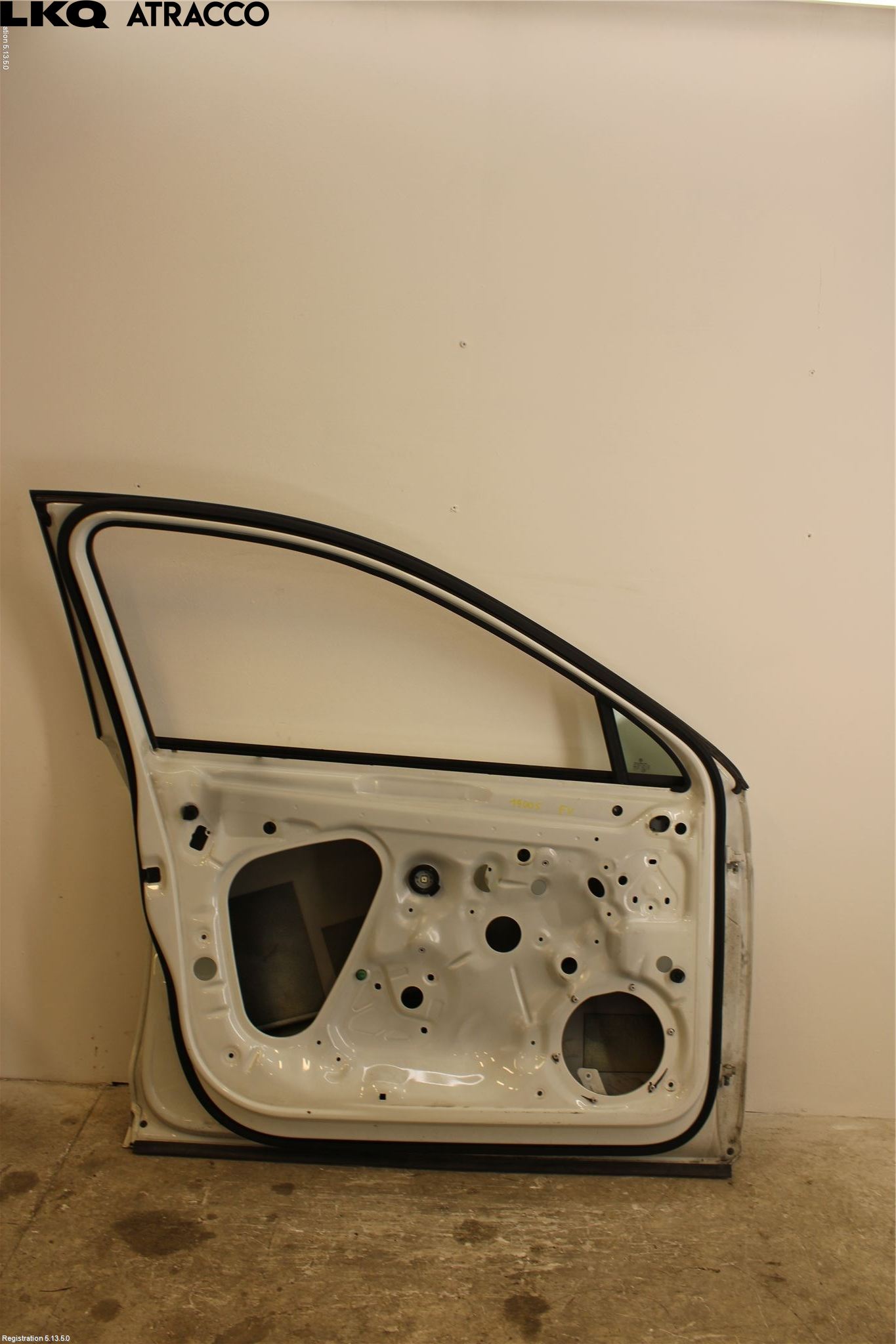 Volkswagen VW PASSAT 15-19 Dør 4D Foran Venstre