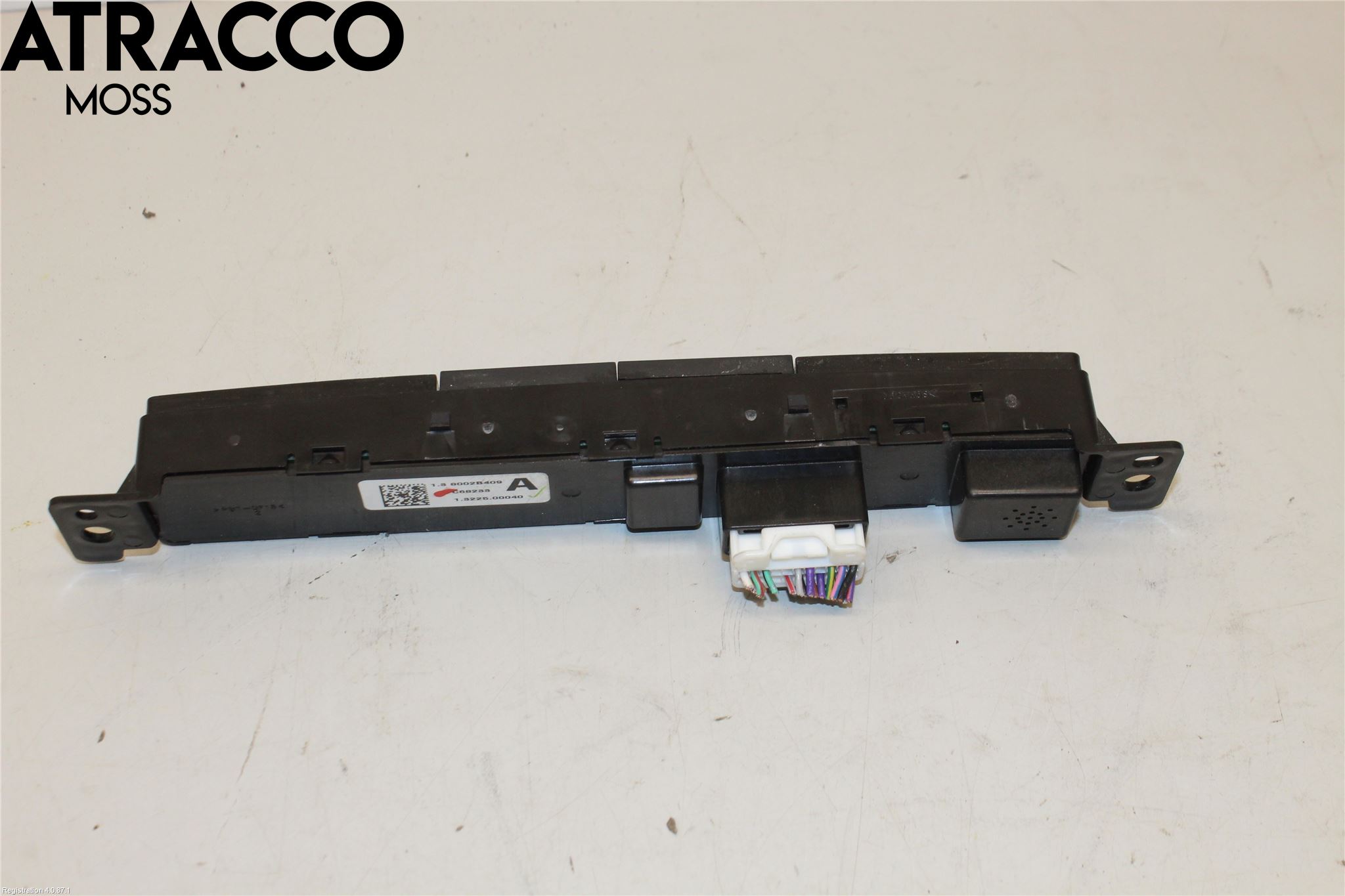 Mitsubishi OUTLANDER 13-21 Bryter Varsel (Nødblink)