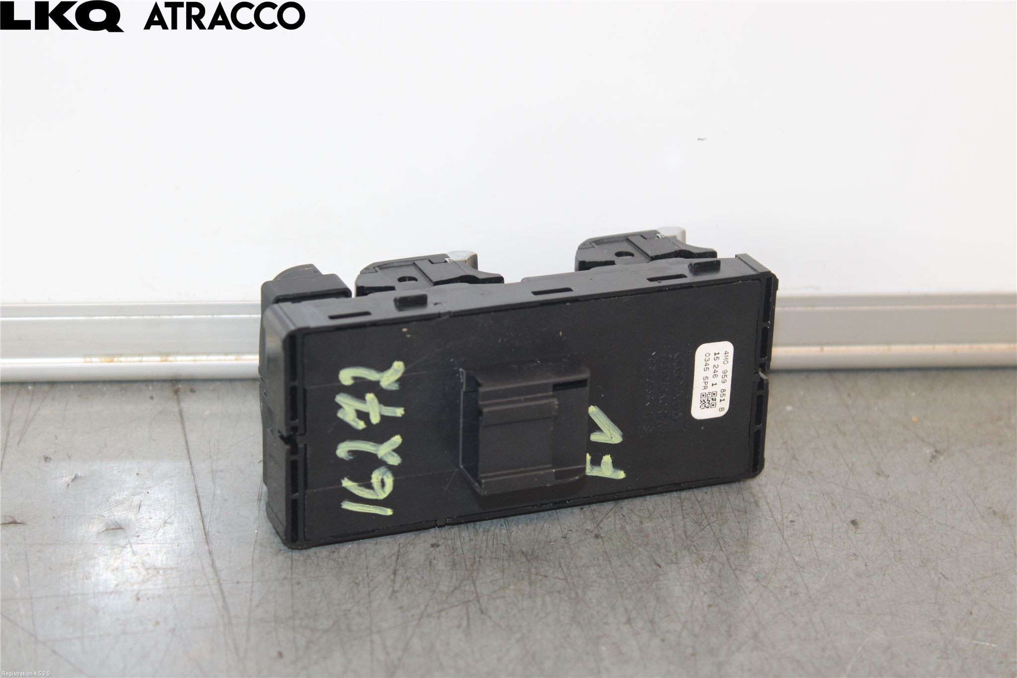 Audi A4/S4 B9 16-19 Bryter Vindusheis