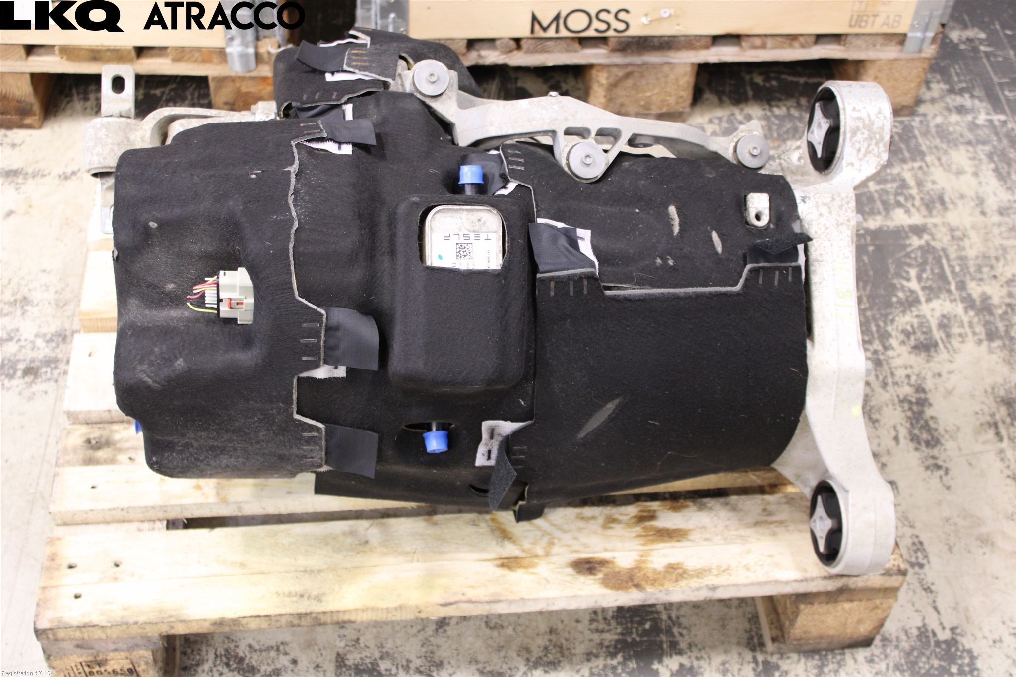 Tesla MODEL S 13- Motor Elektrisk Fram