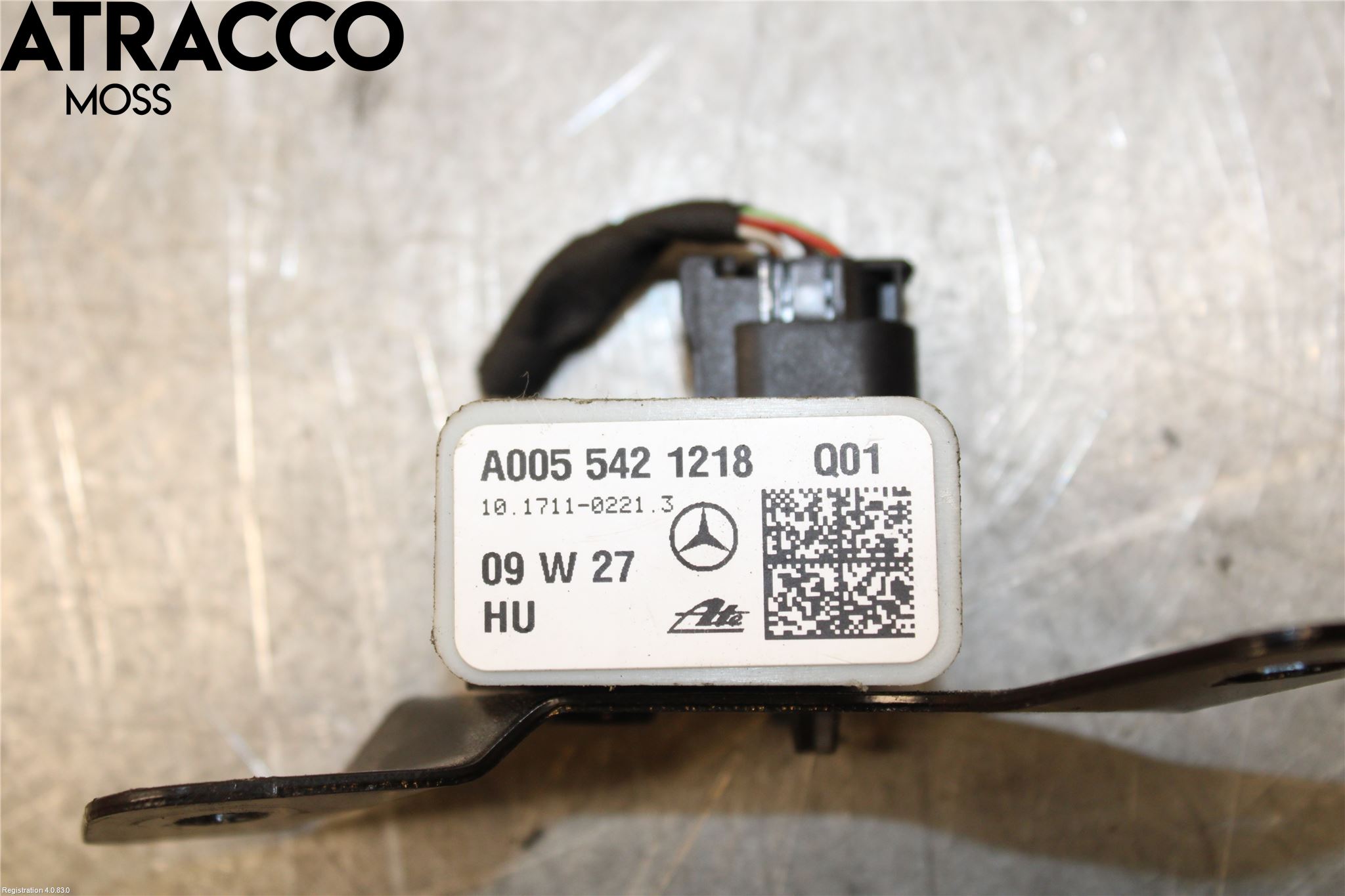 Mercedes-Benz MB E-KLASS (W212) 09-16 Giver Akselerasjon