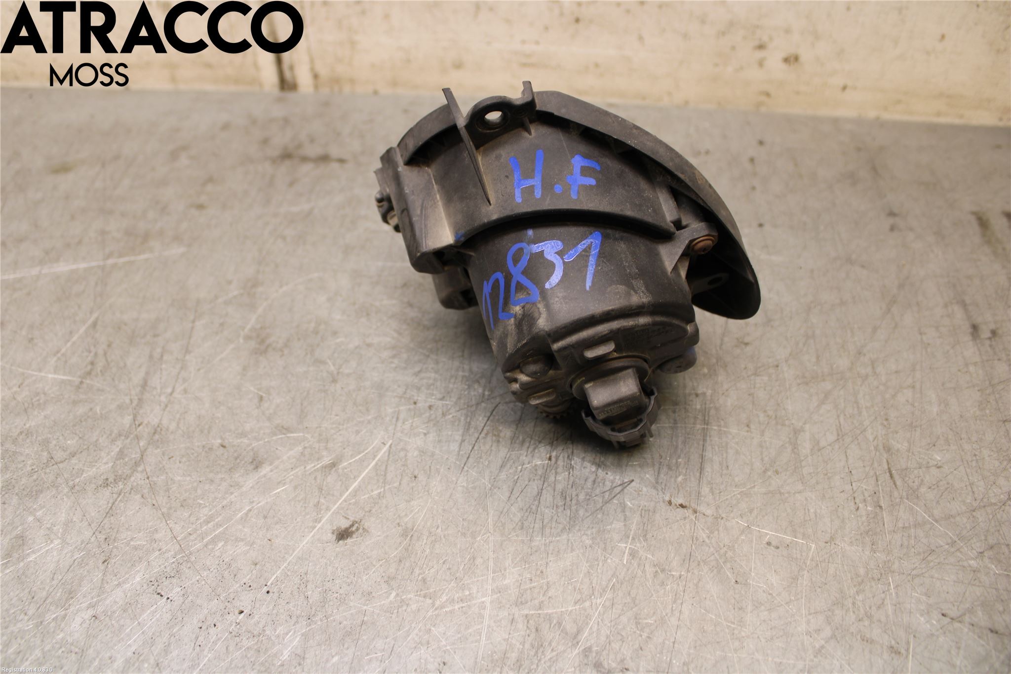 Toyota AVENSIS 09-15 Frontlykt-Kurve-Tåkelys