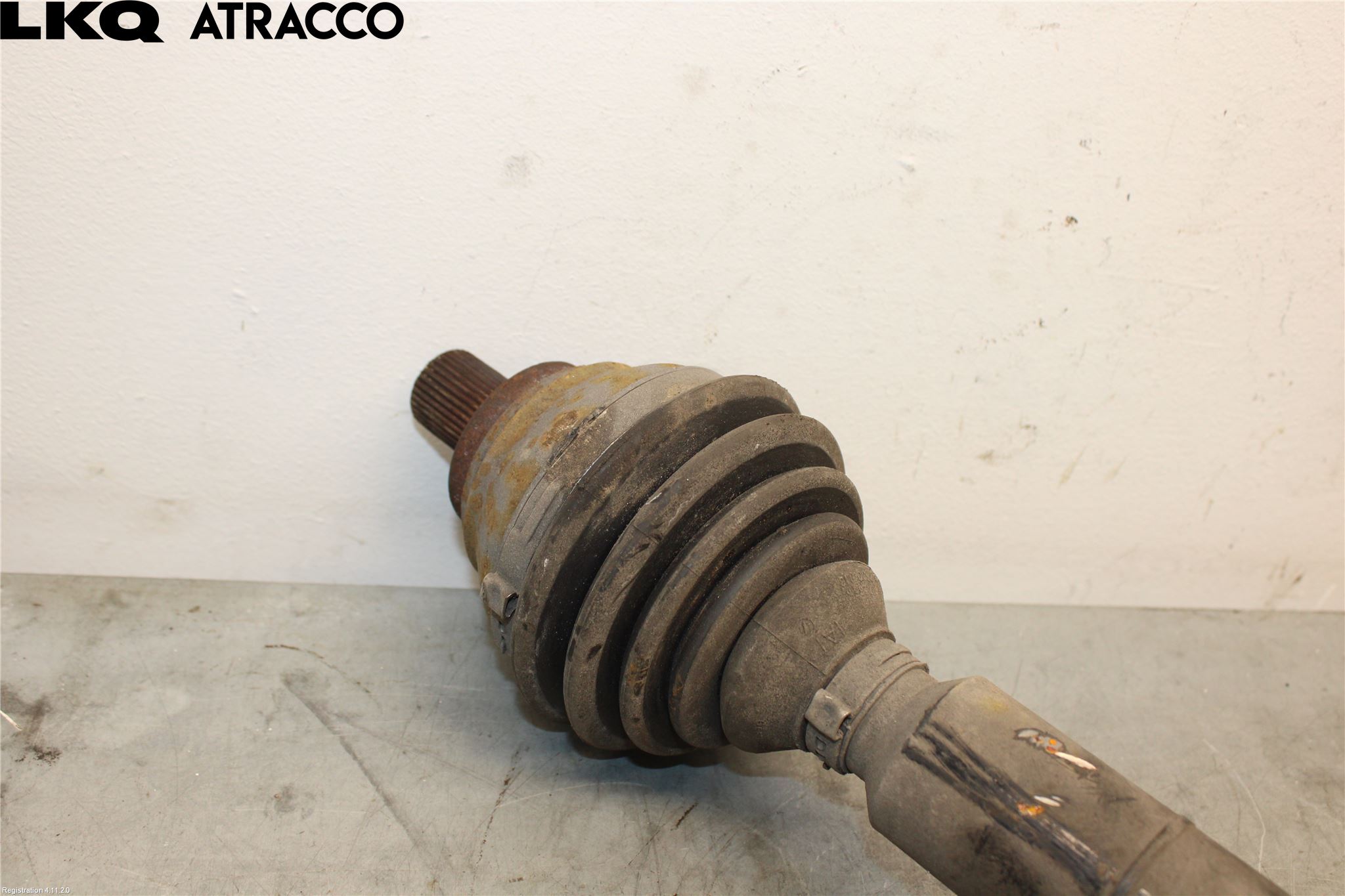 Volkswagen VW GOLF VI 09-13 Drivaksel Foran Kompl Høyre