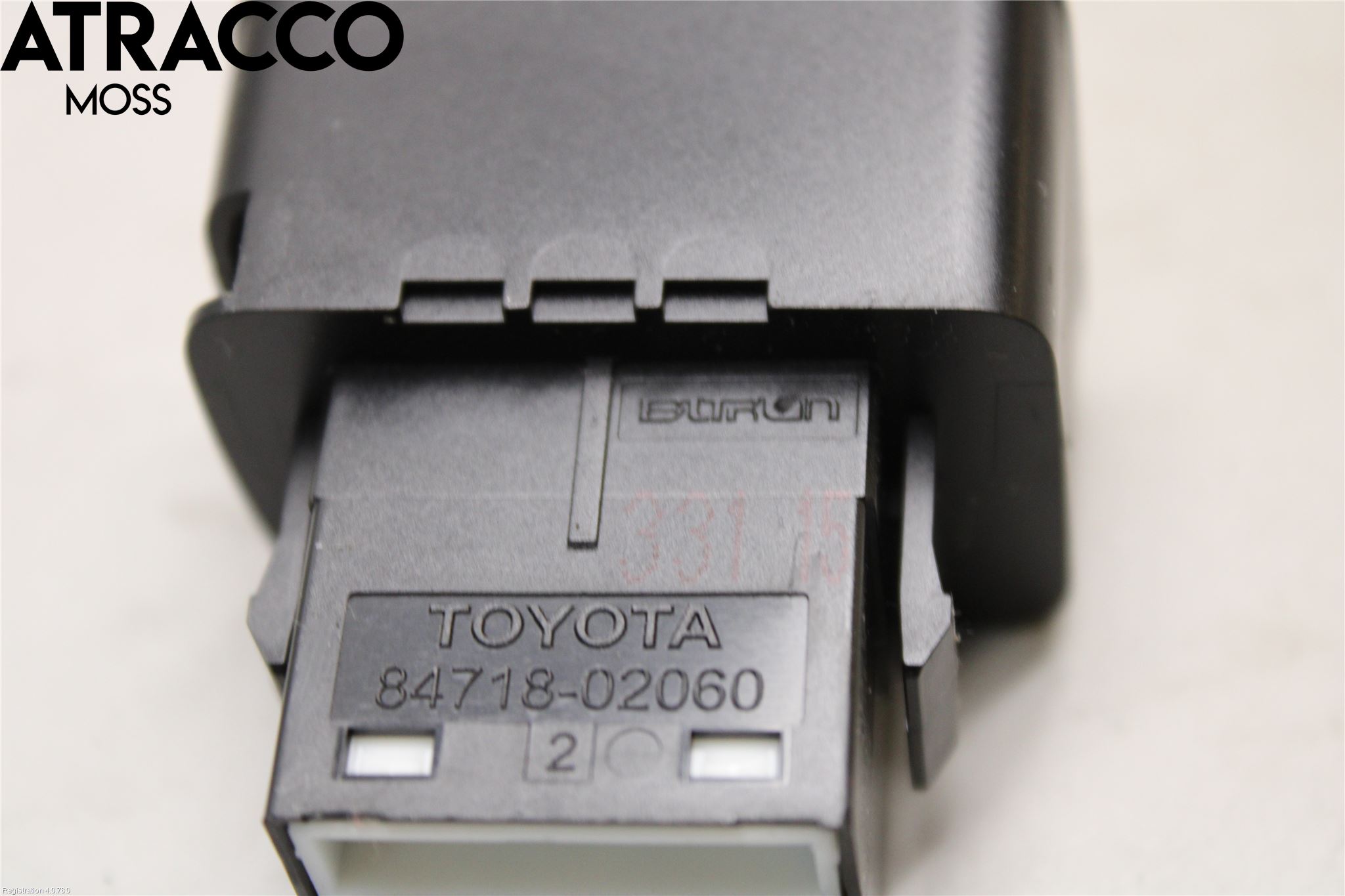 Toyota AURIS 13-19 Bryter Parkeringsbrems