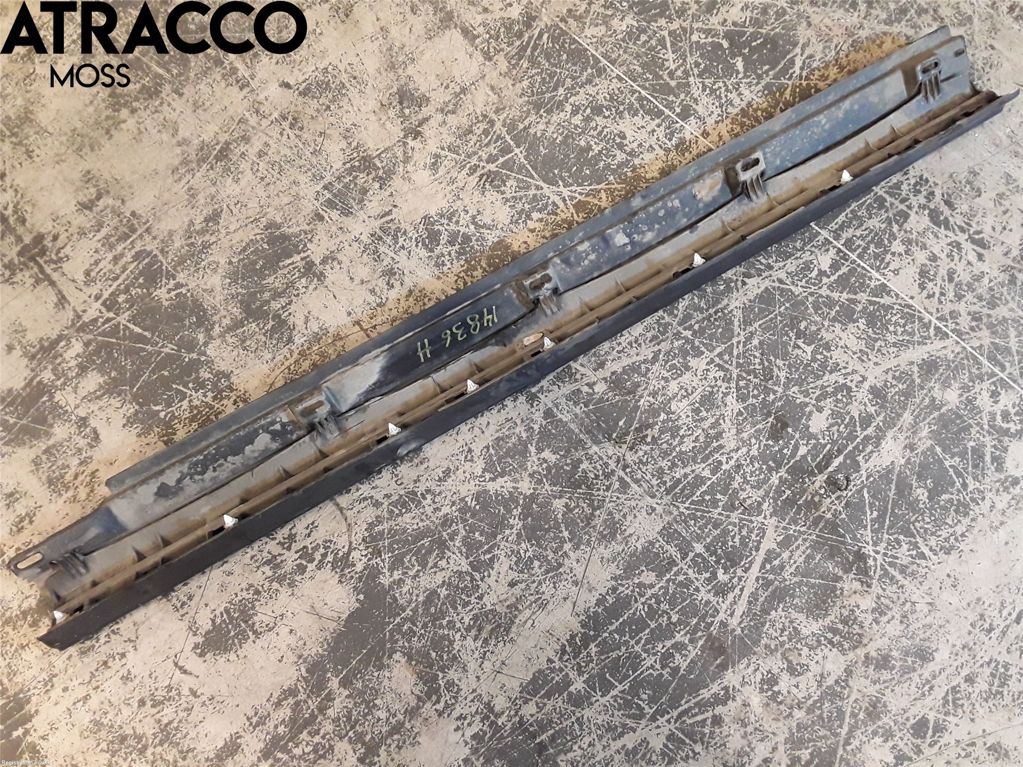 Volkswagen VW PASSAT 11-14 Kanalskjørt Høyre