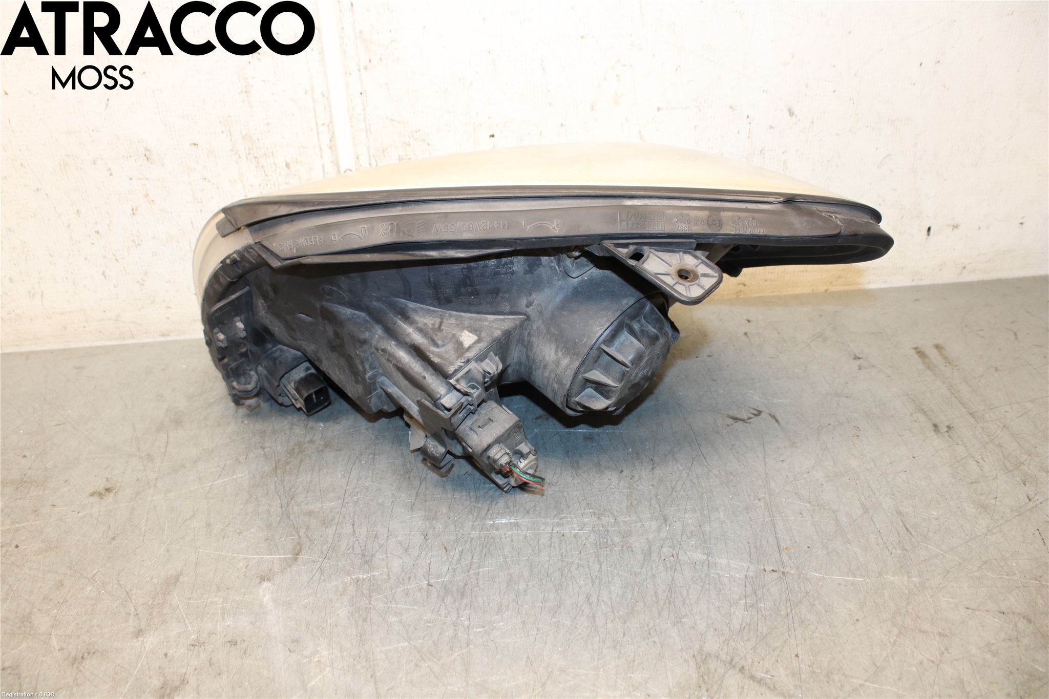 Kia SPORTAGE (JE) 05-10 Frontlykt Høyre