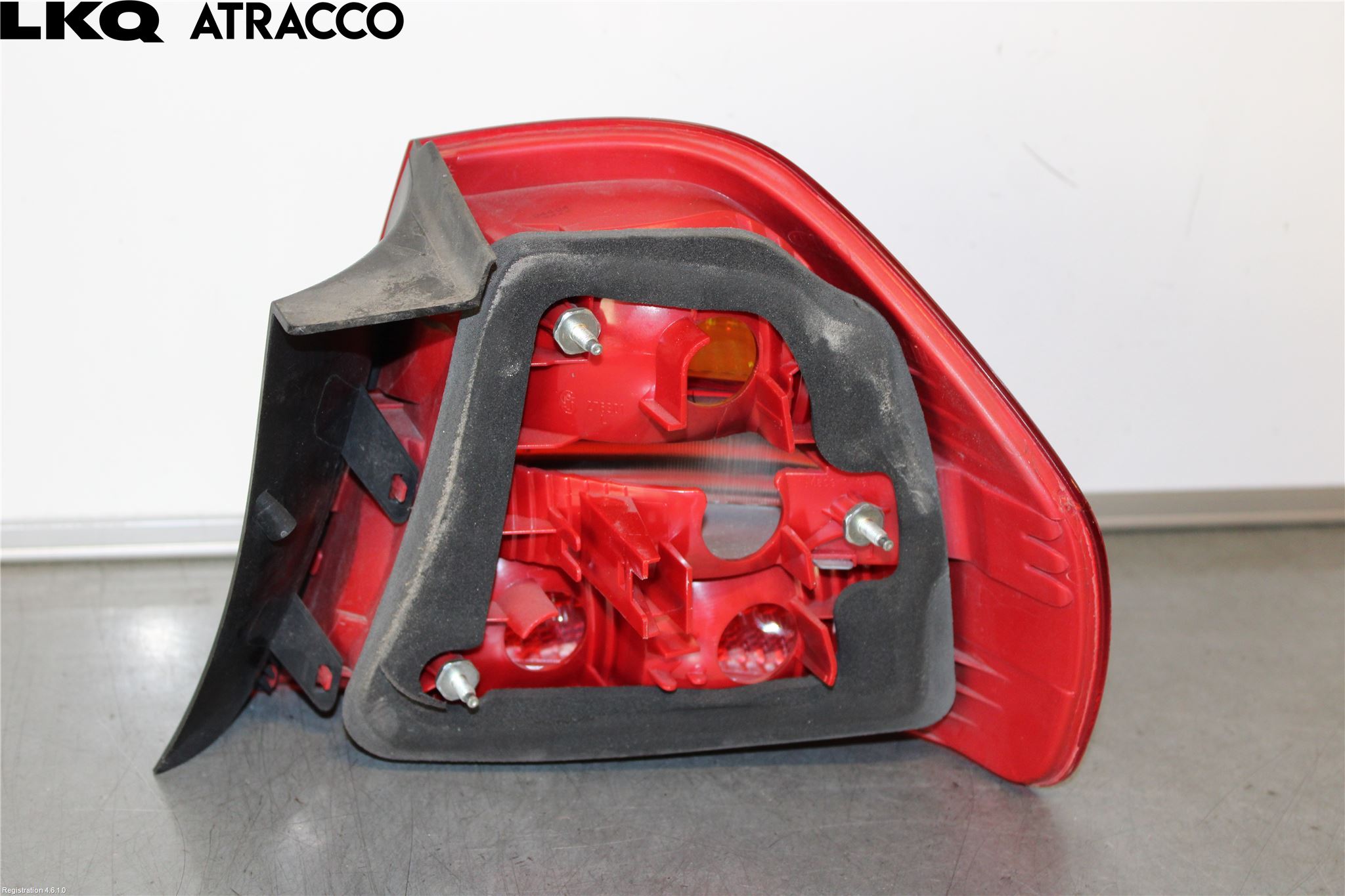 BMW 3 E90/91 SED/TOU 05-12 Baklykt Venstre