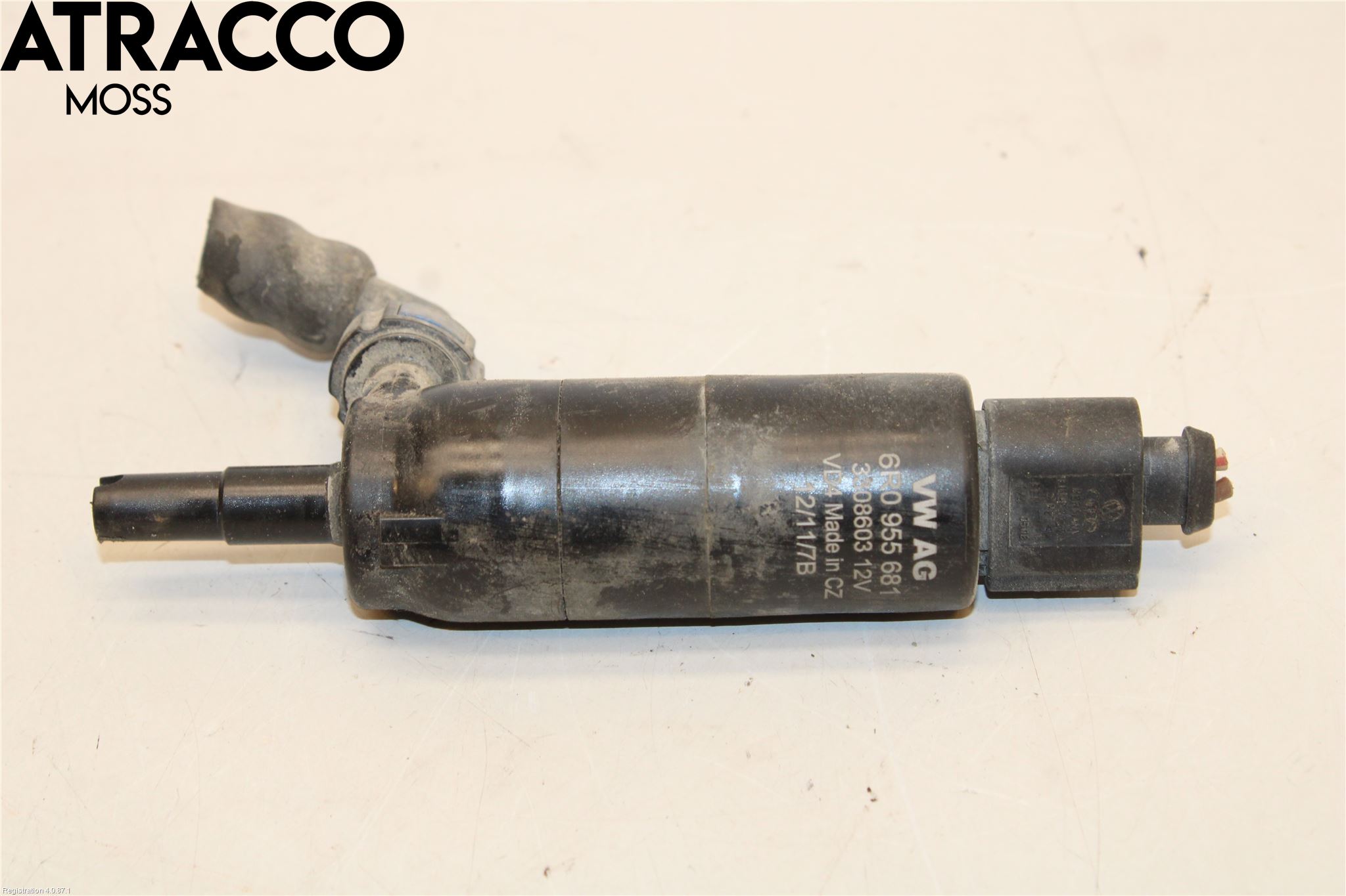 Volkswagen VW PASSAT 11-14 Spylerpumpe Frontrute