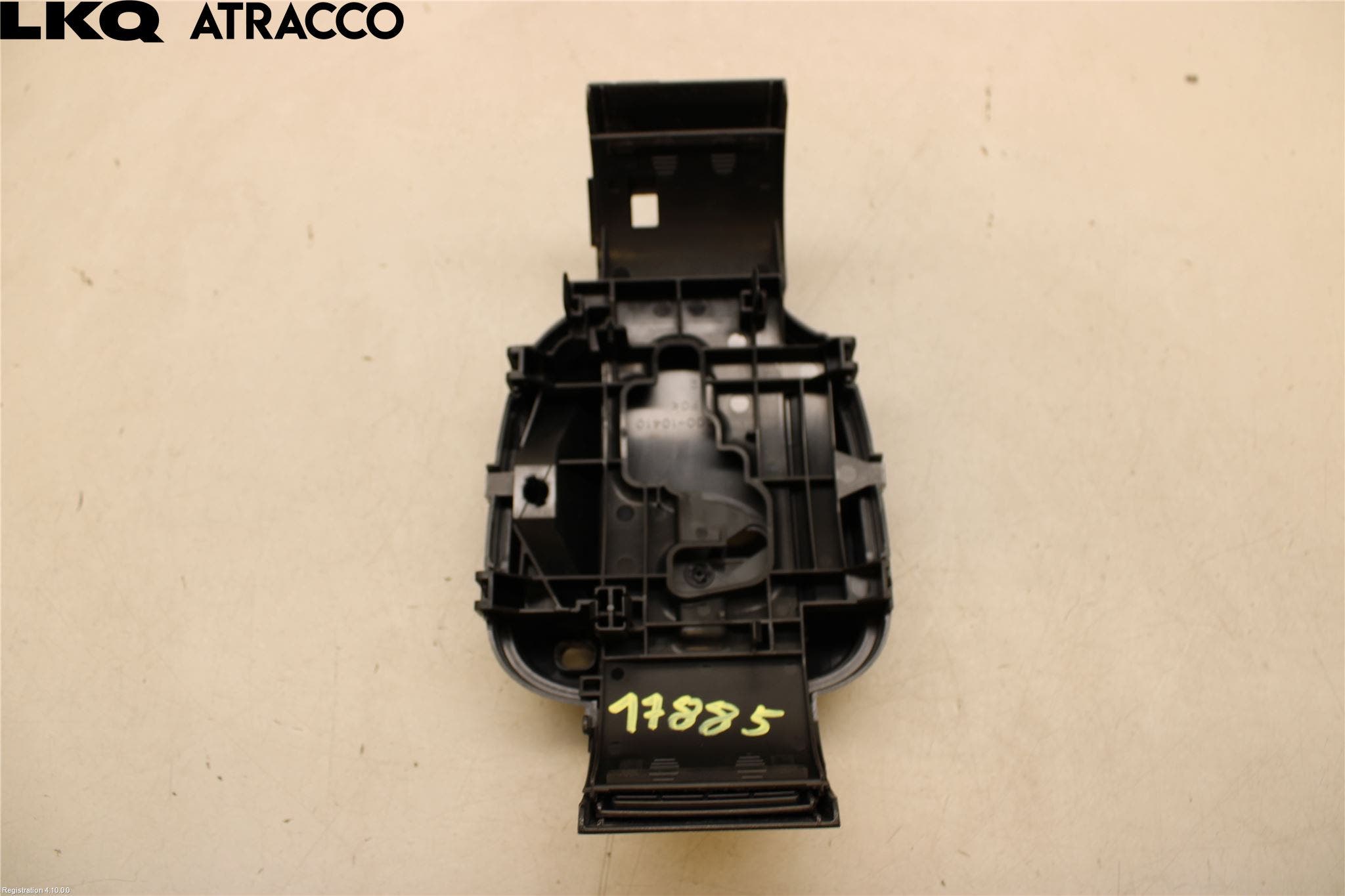 Toyota YARIS XP130 12-14 Midtparti Øvrig