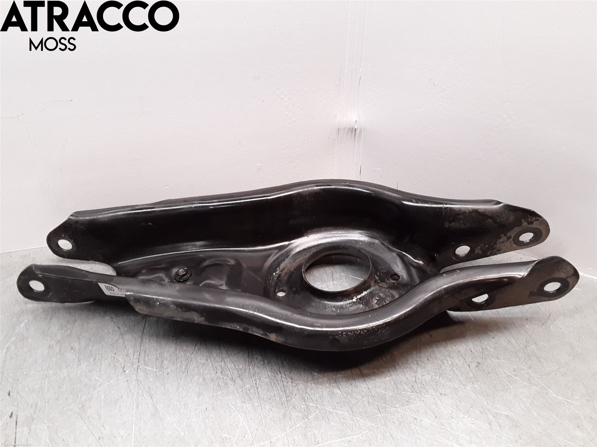 Tesla MODEL Y 21- Bærearm Bak Høyre