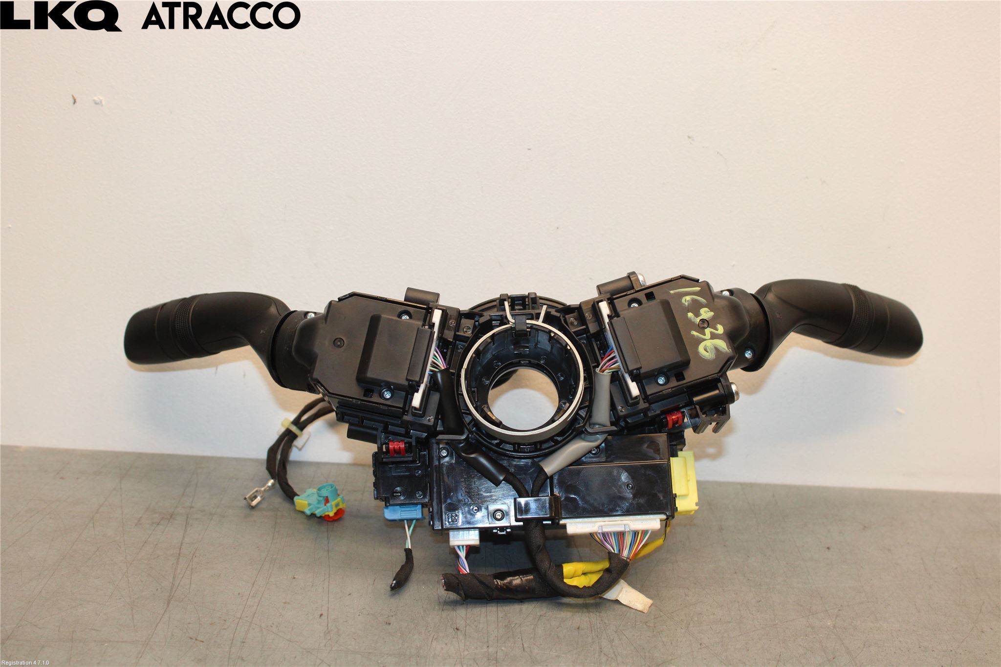 Toyota RAV4 19- Bryter Ratt Kombi H Og V