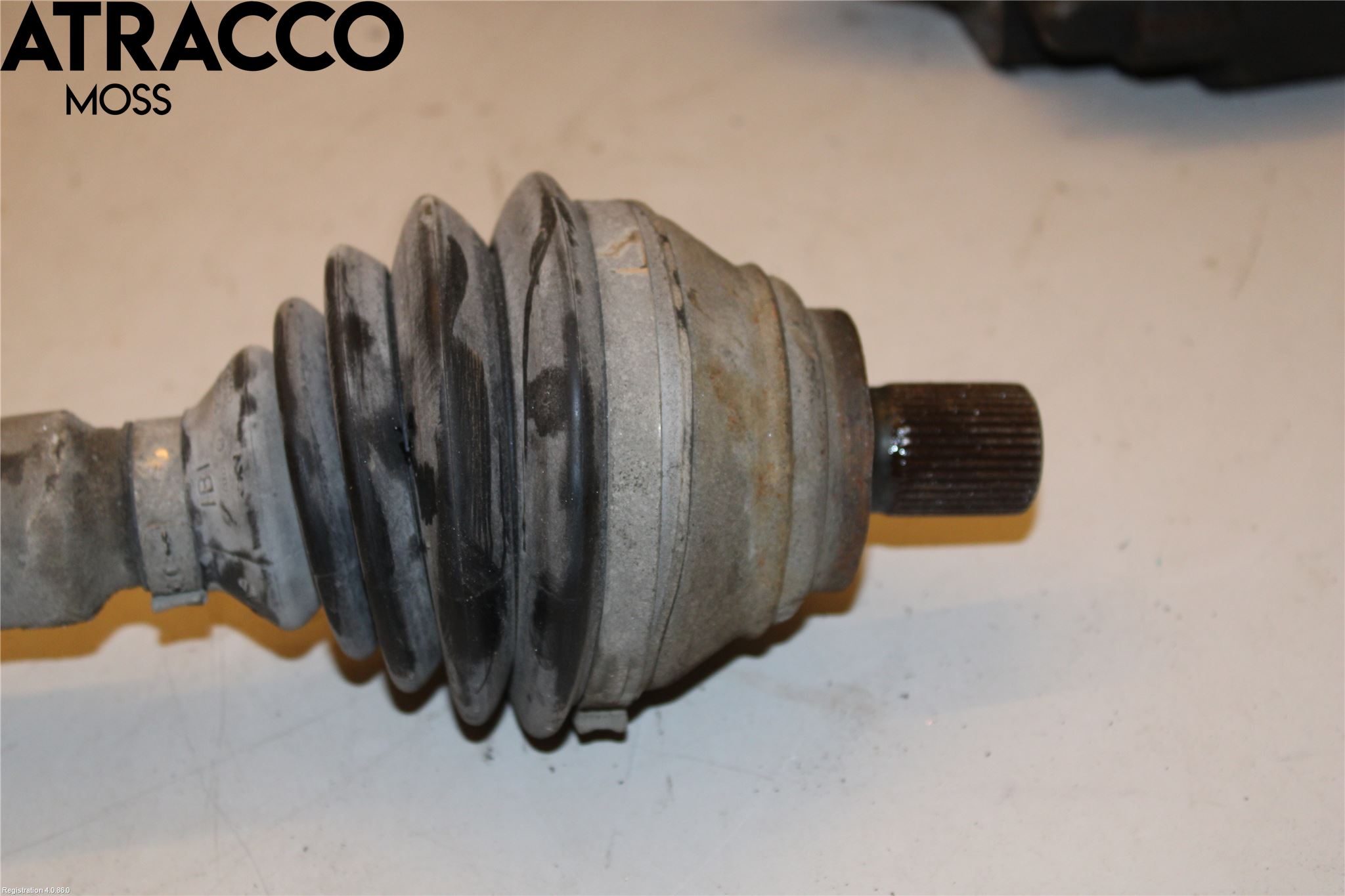 Skoda OCTAVIA (1Z) 05-13 Drivaksel Foran Kompl Høyre