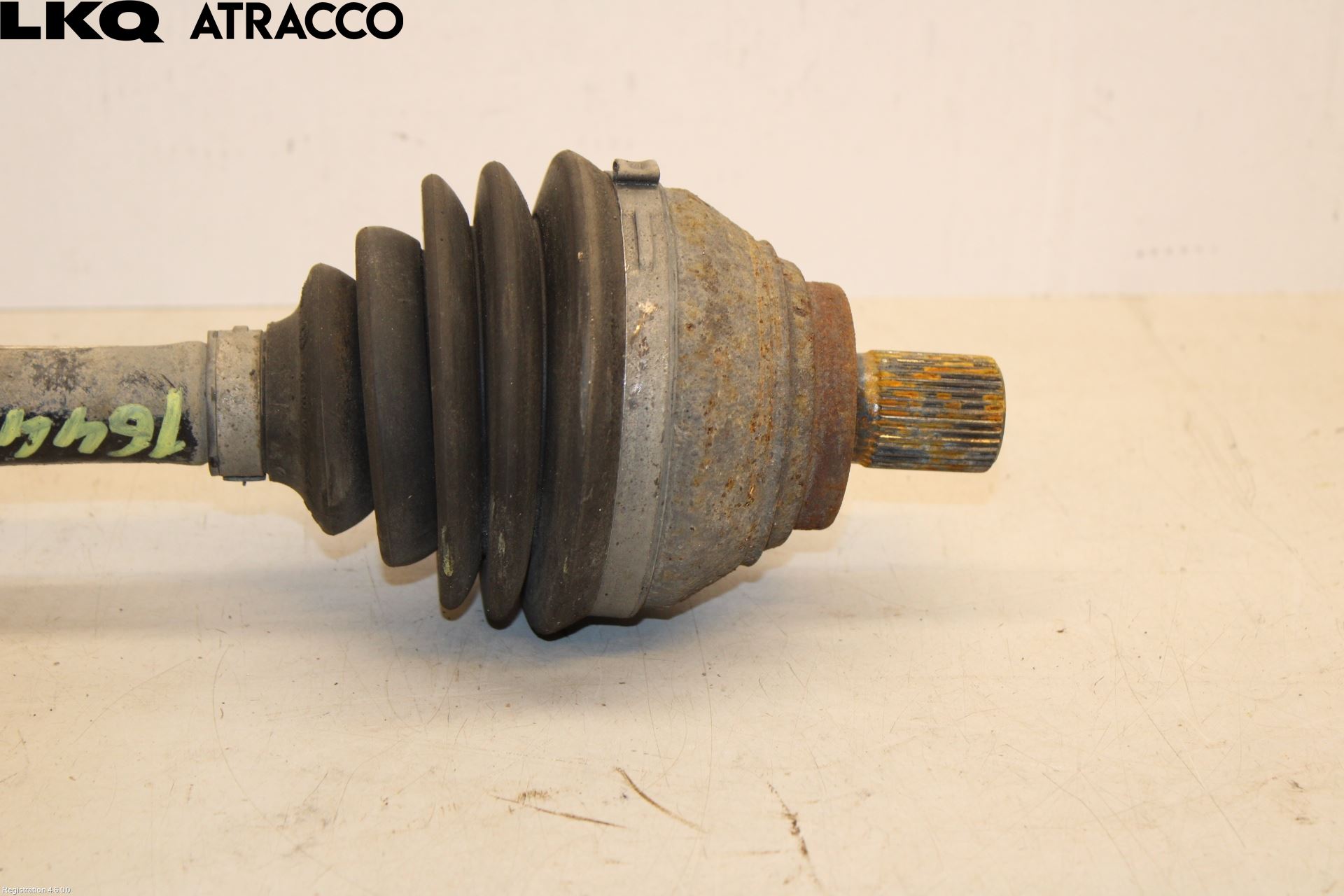 Skoda SUPERB 16-24 Drivaksel Foran Kompl Venstre